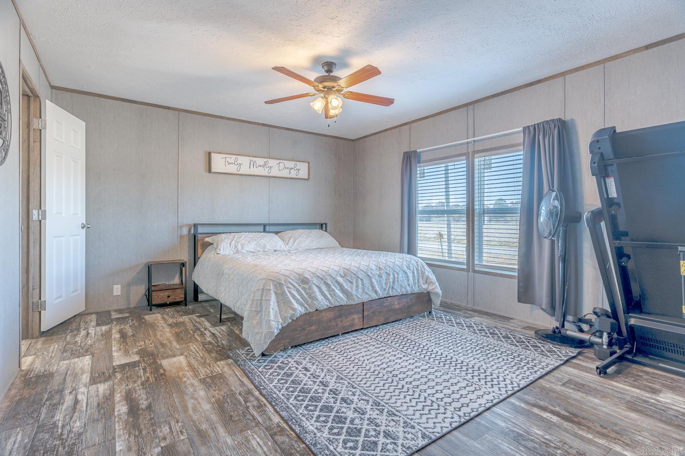 RINGLES - Residential