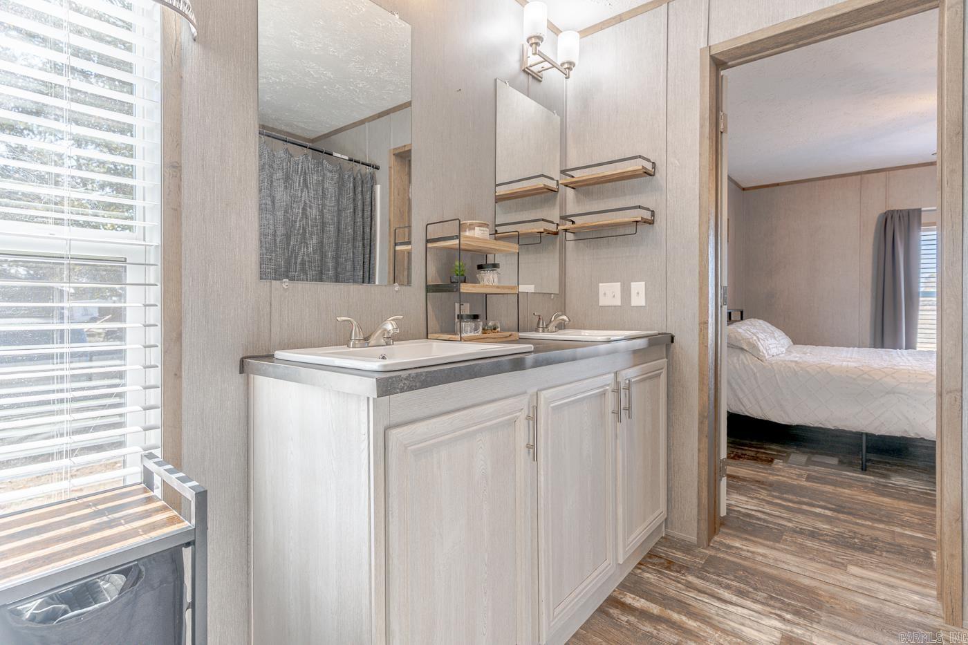 RINGLES - Residential