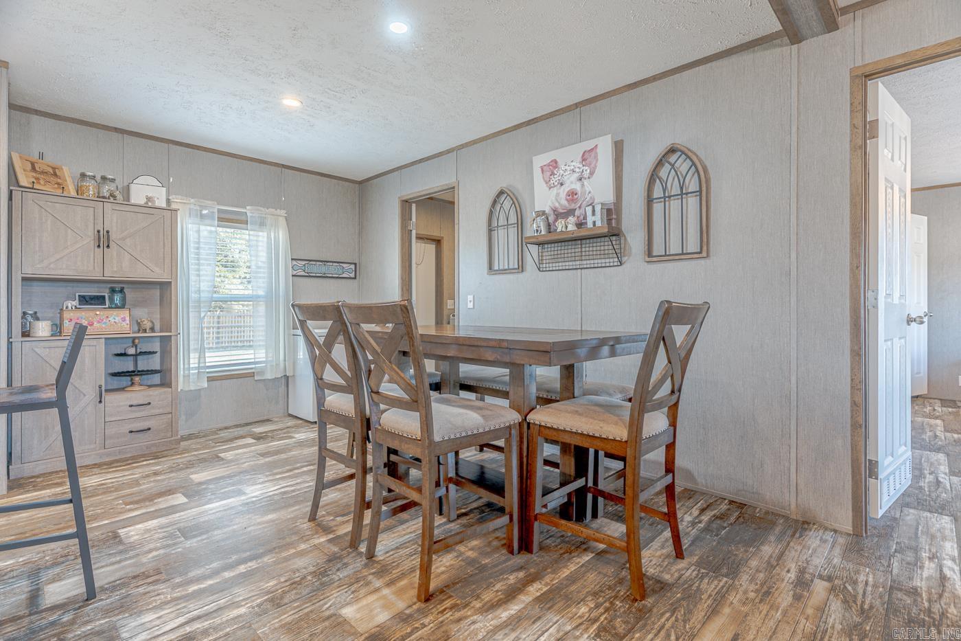 RINGLES - Residential