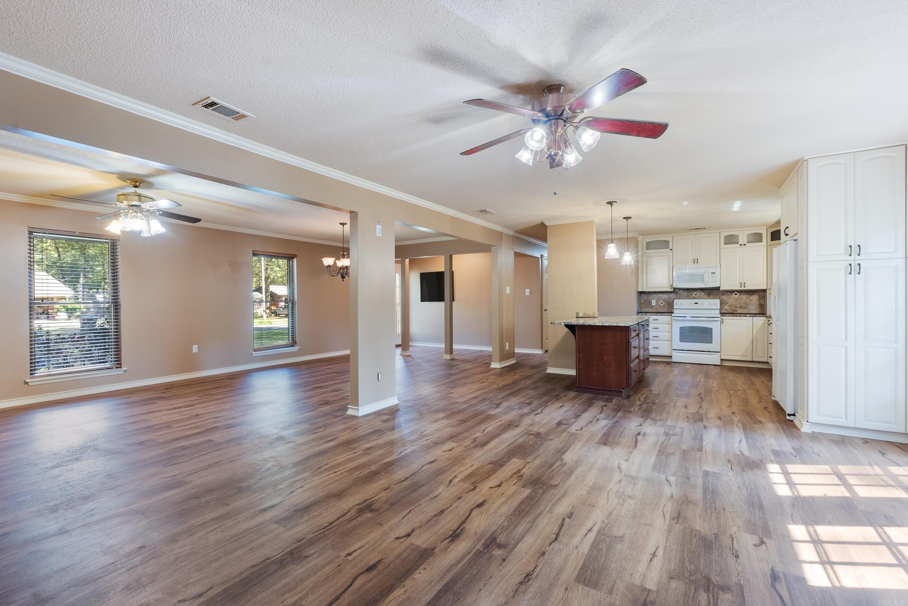 WEST GATE - Residential