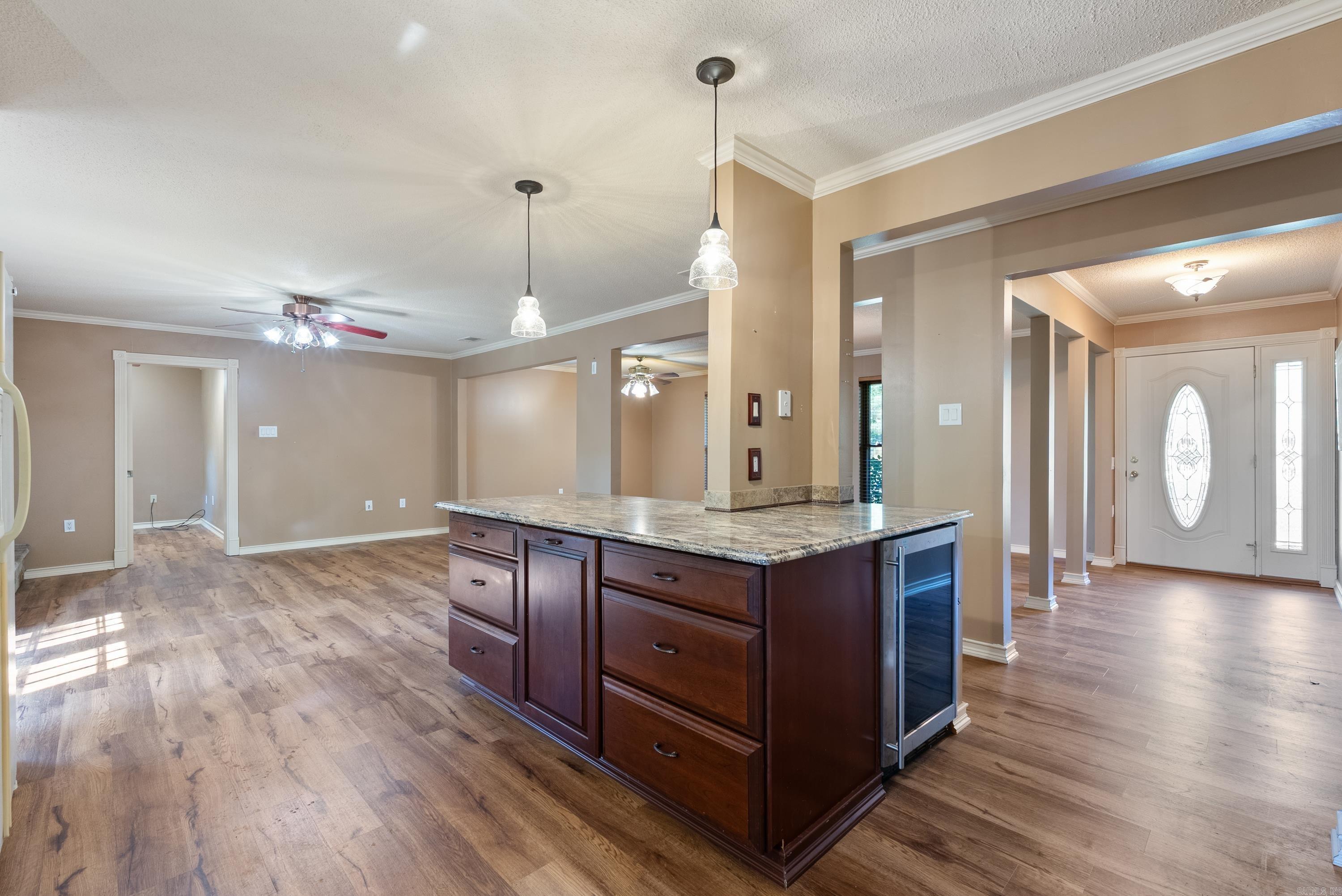 WEST GATE - Residential