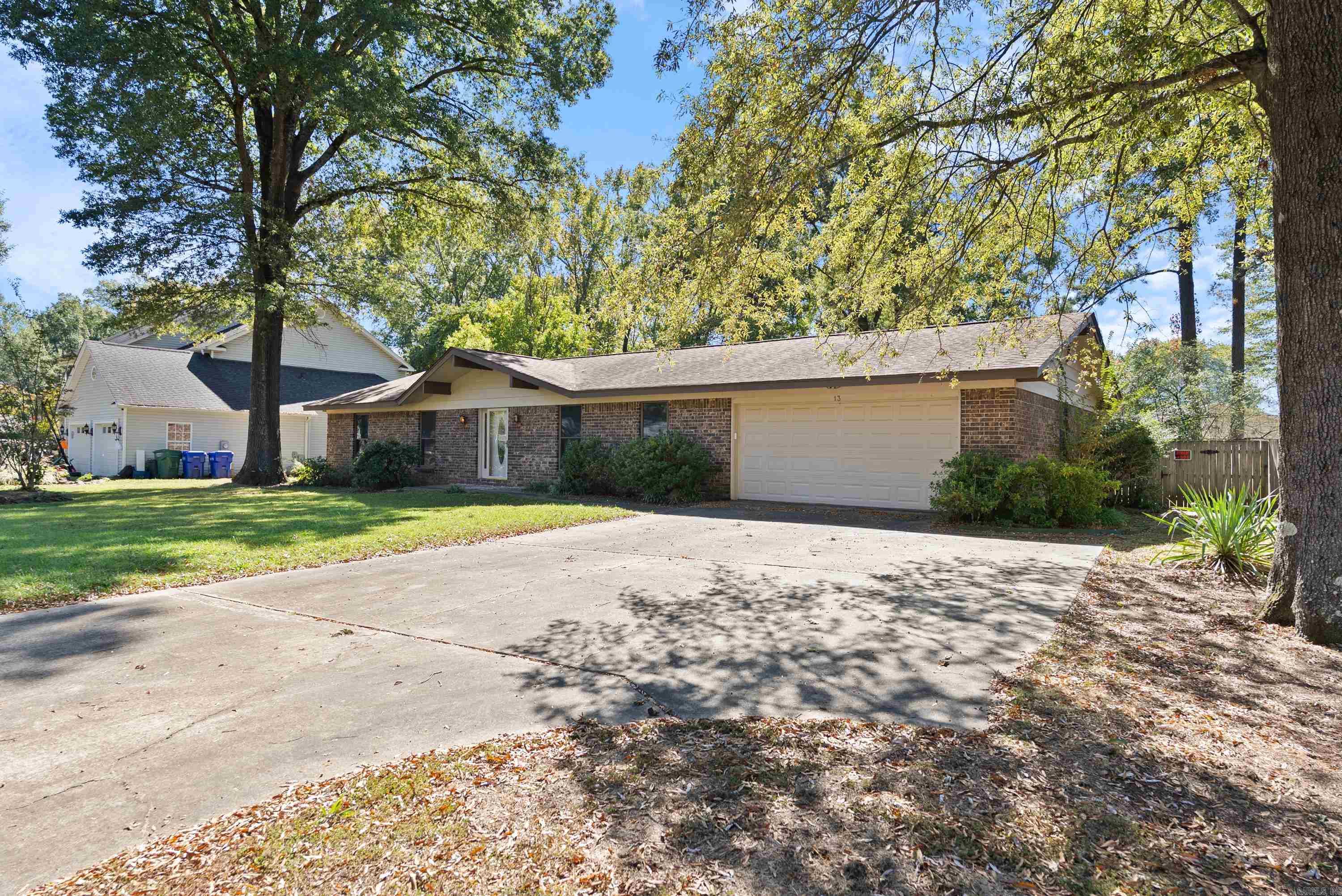 WEST GATE - Residential