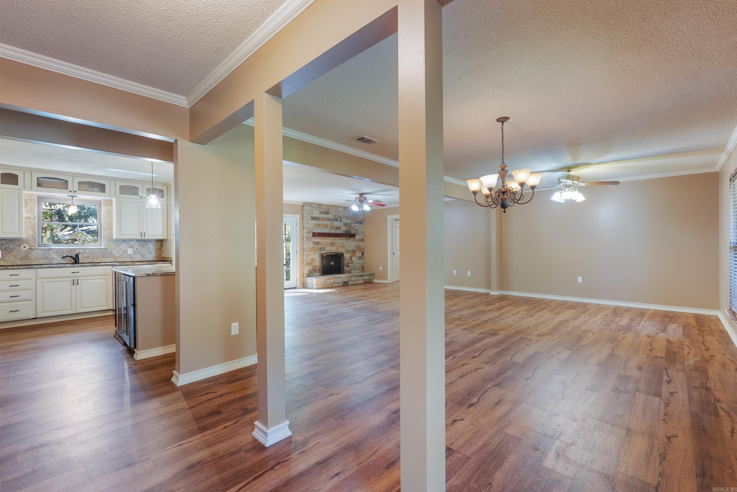 WEST GATE - Residential