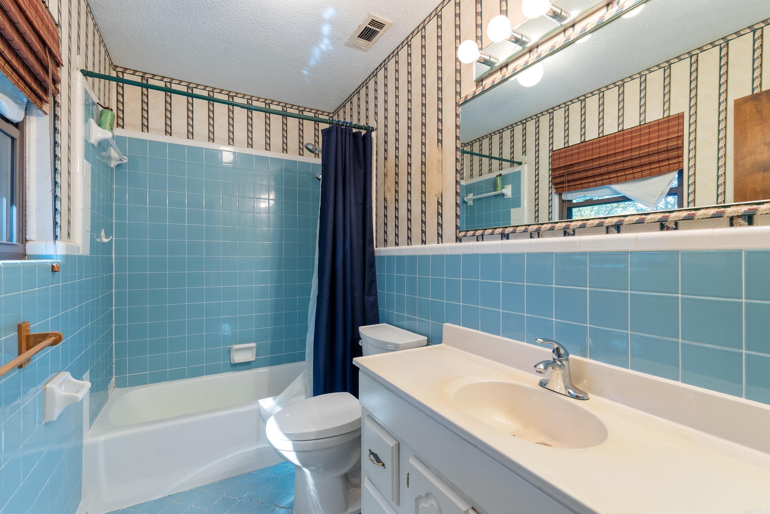 WEST GATE - Residential