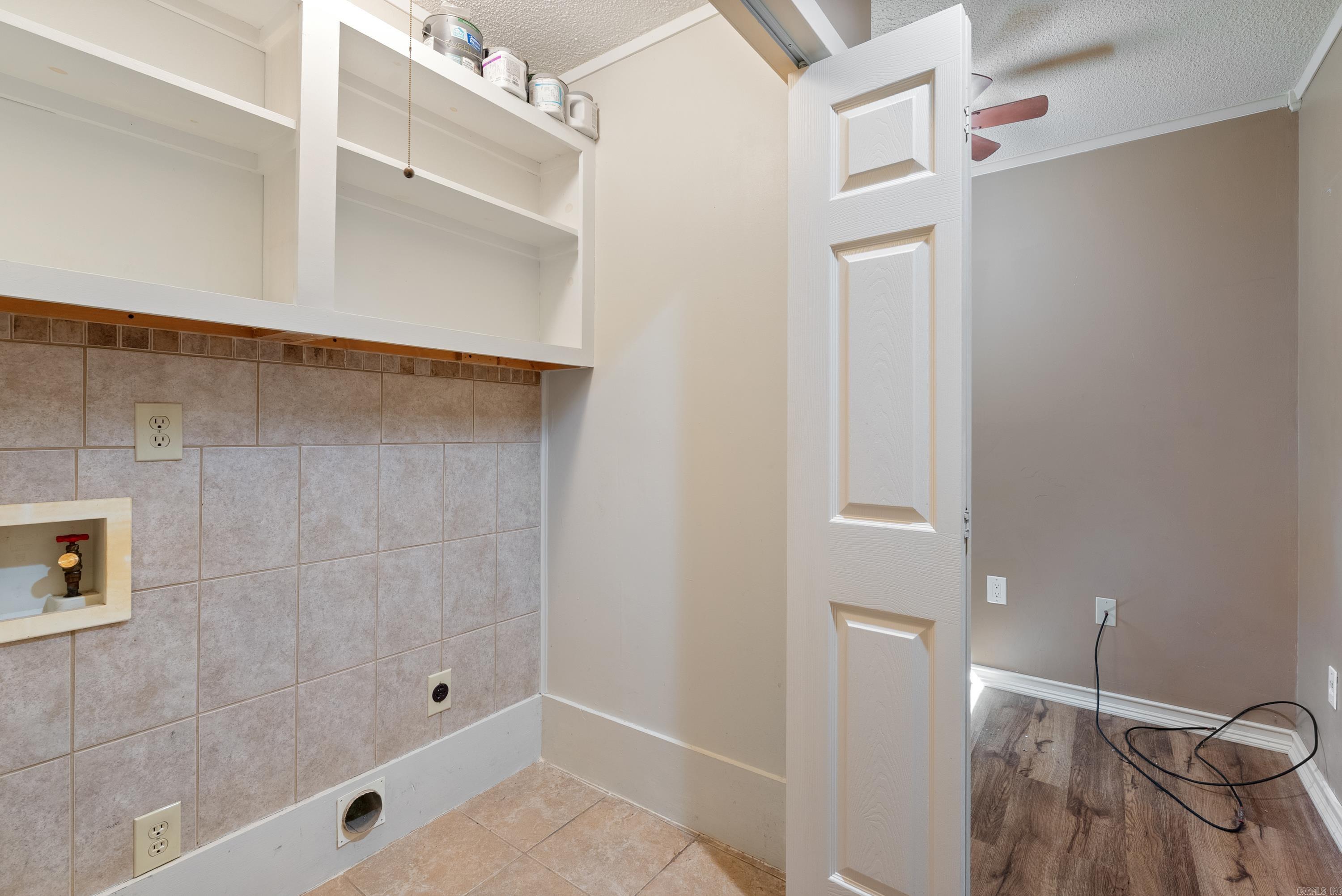 WEST GATE - Residential