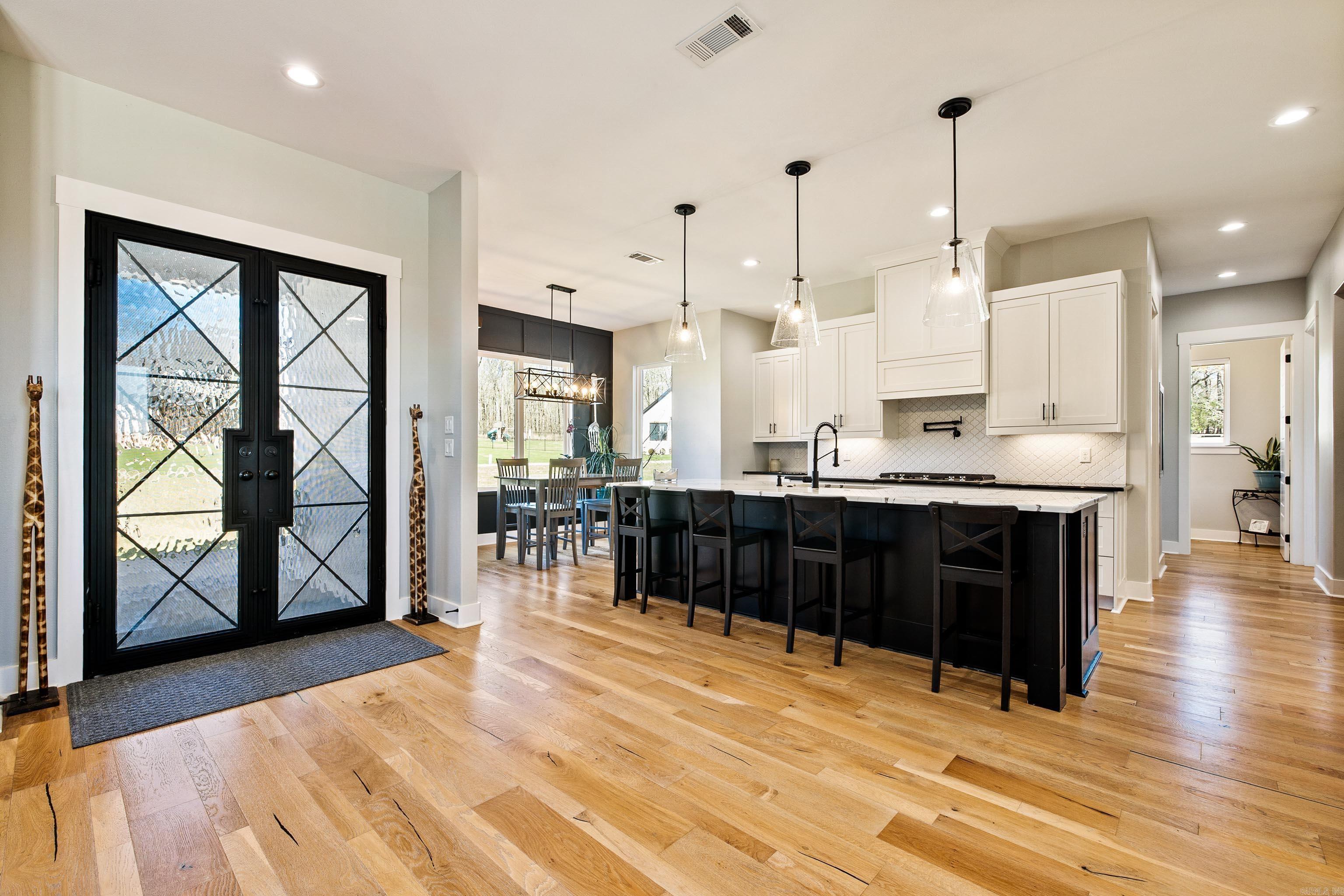 THE STABLES - Residential