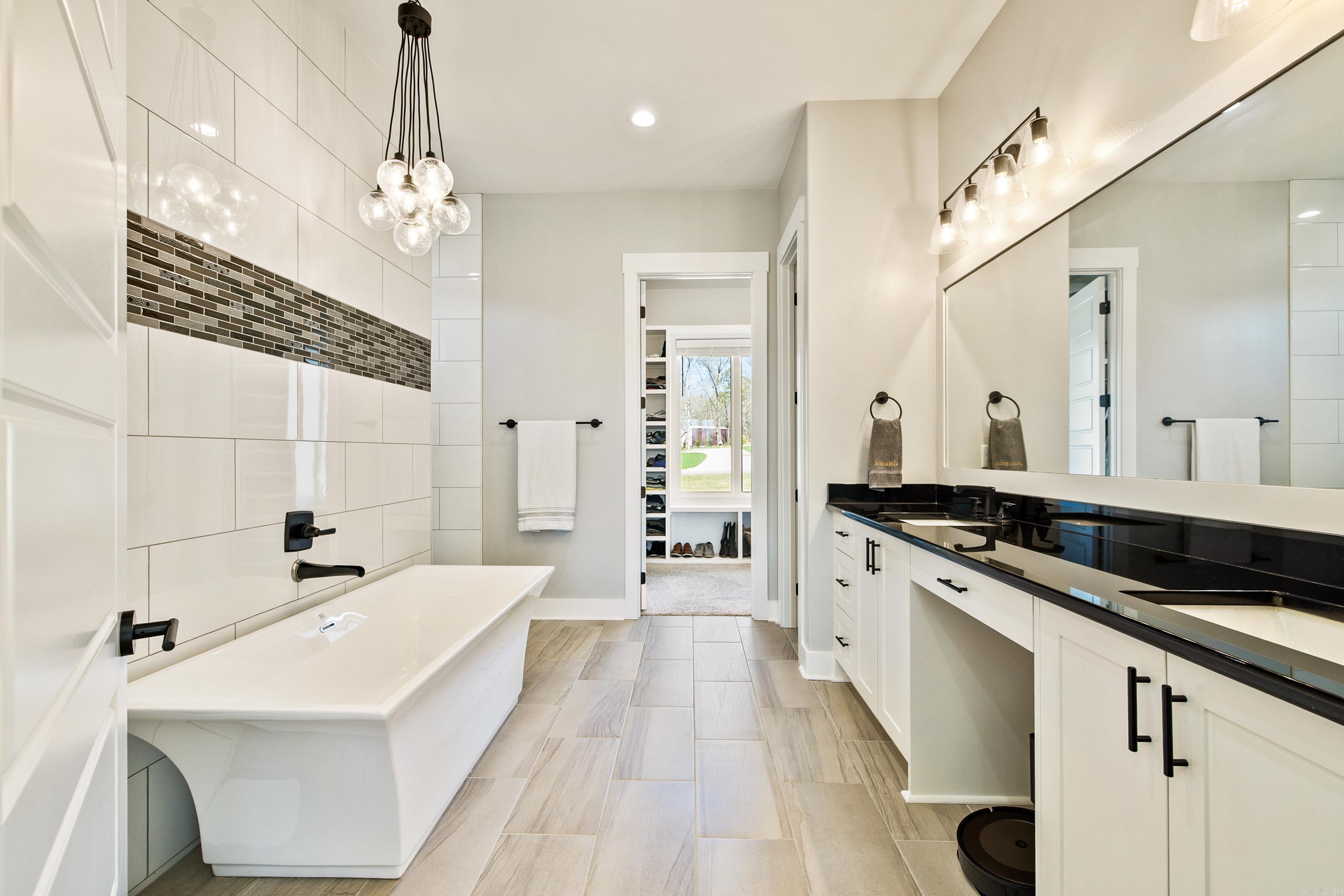 THE STABLES - Residential