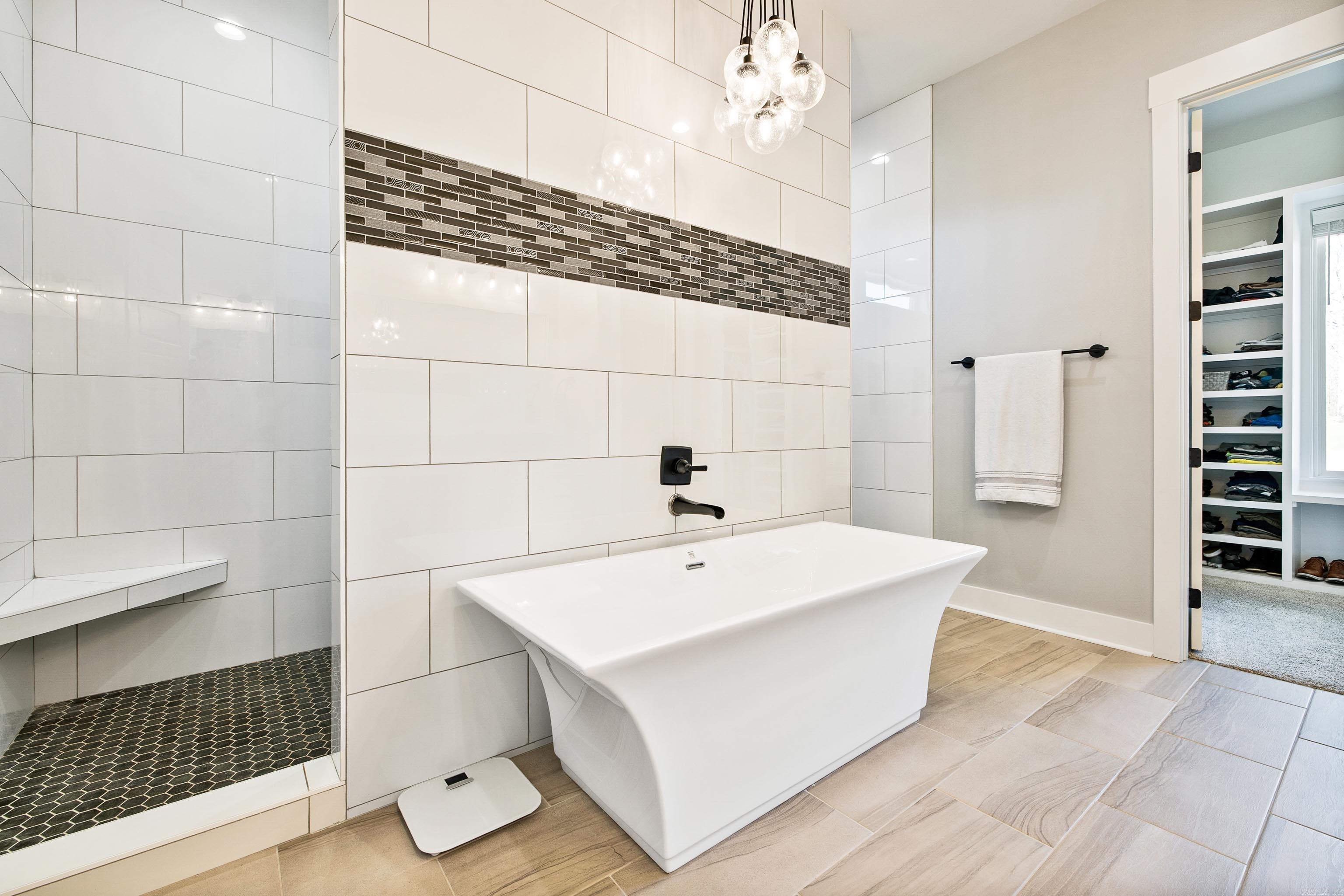 THE STABLES - Residential