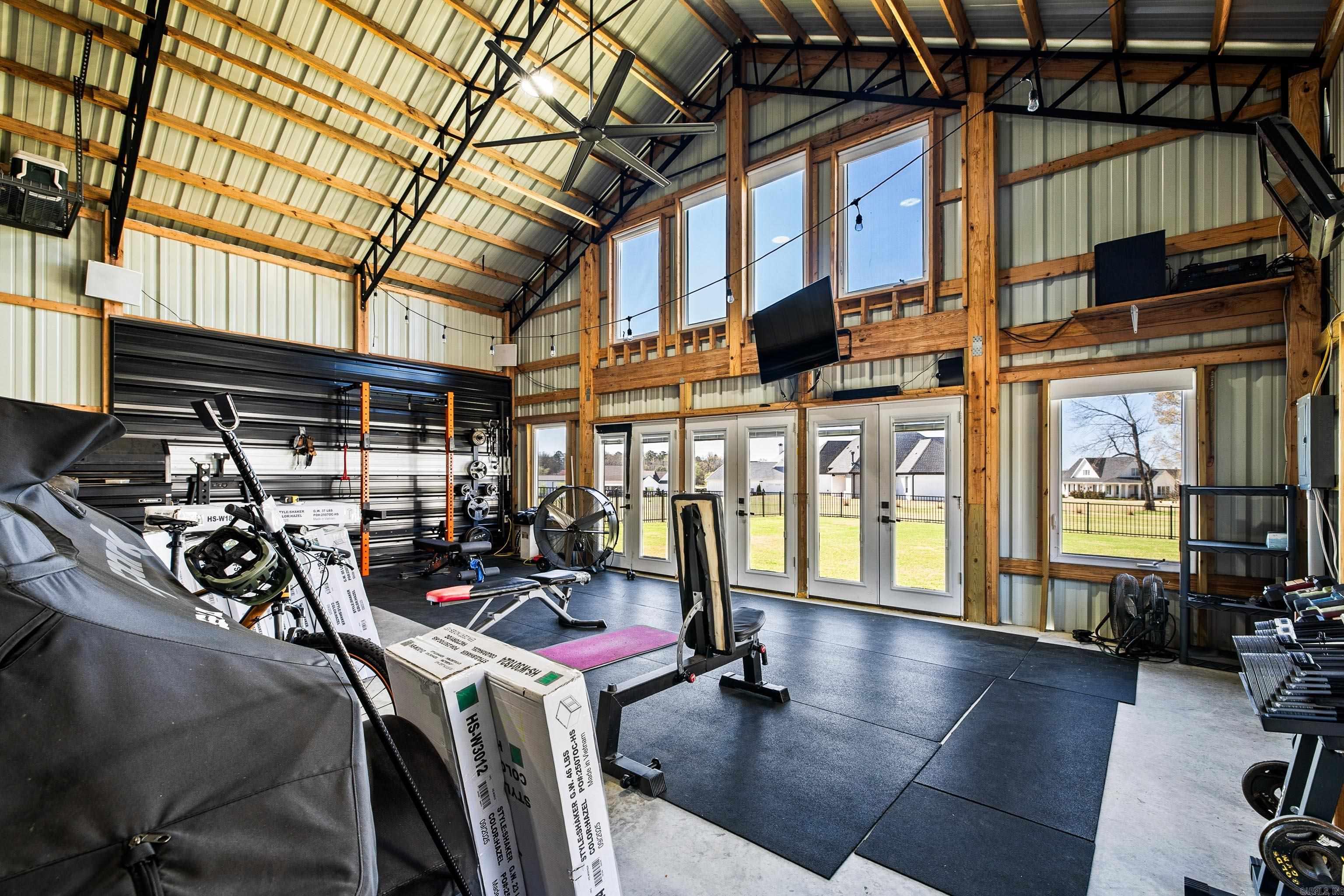 THE STABLES - Residential