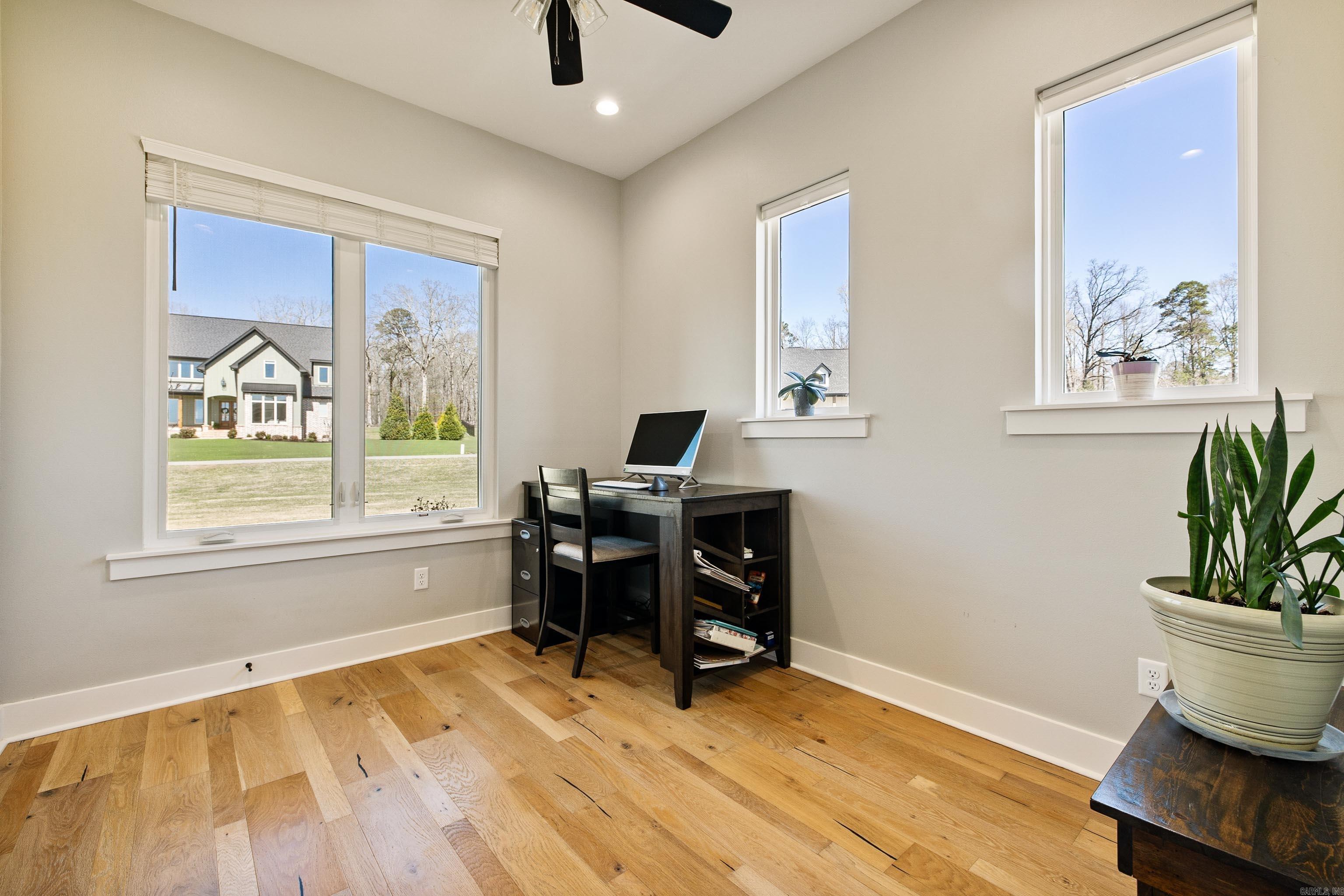 THE STABLES - Residential