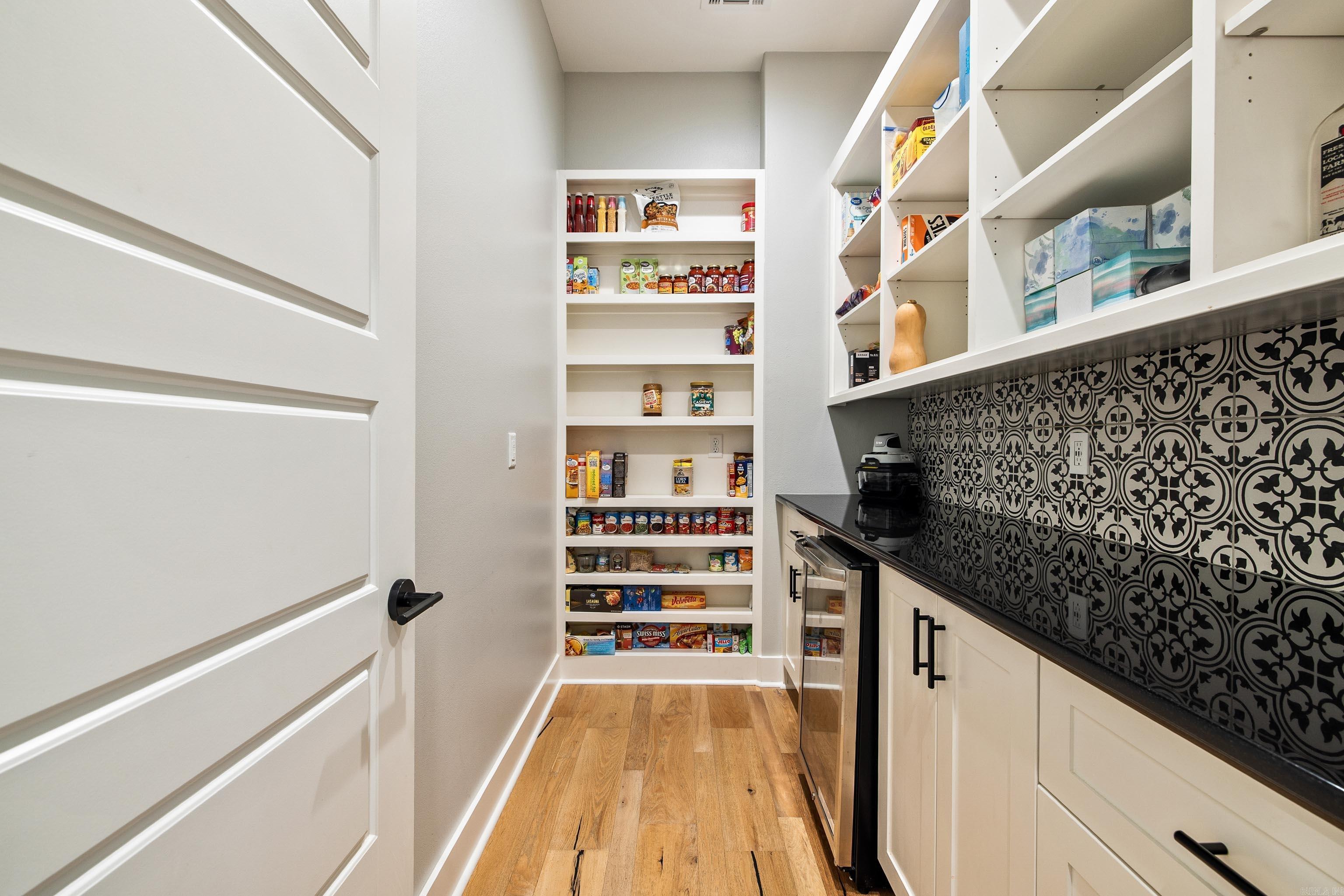 THE STABLES - Residential