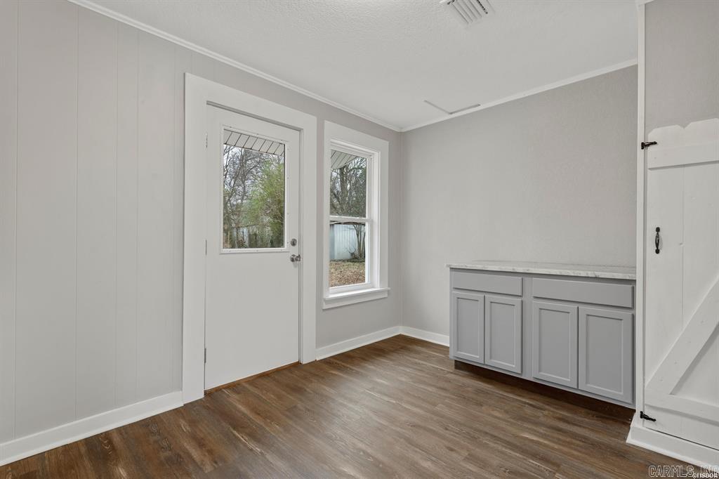 Lund and Hill Original - Residential