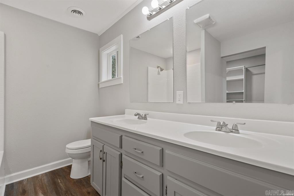 Lund and Hill Original - Residential