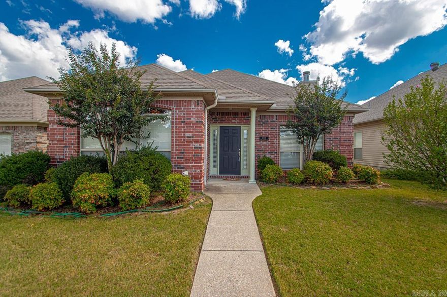 Because of unforeseen circumstances... buyers had to terminate. Wonderful Patio Home! Featuring open floor plan! Handicap Accessible! Tall ceilings! Large family room w/ fireplace! Opens to a big kitchen w/walk in pantry and island! Covered Patio! Large laundry room! Rear entry-2 car garage! Large Master bedroom w/ large bath! Walk in shower and roomy walk in closet! Wonderful close knit community where neighbors enjoy daily life! This one has been loved and you will love it too! The POA fee covers yard maintenance. Lots of storage in this one! Walk-in closets! See agent remarks..