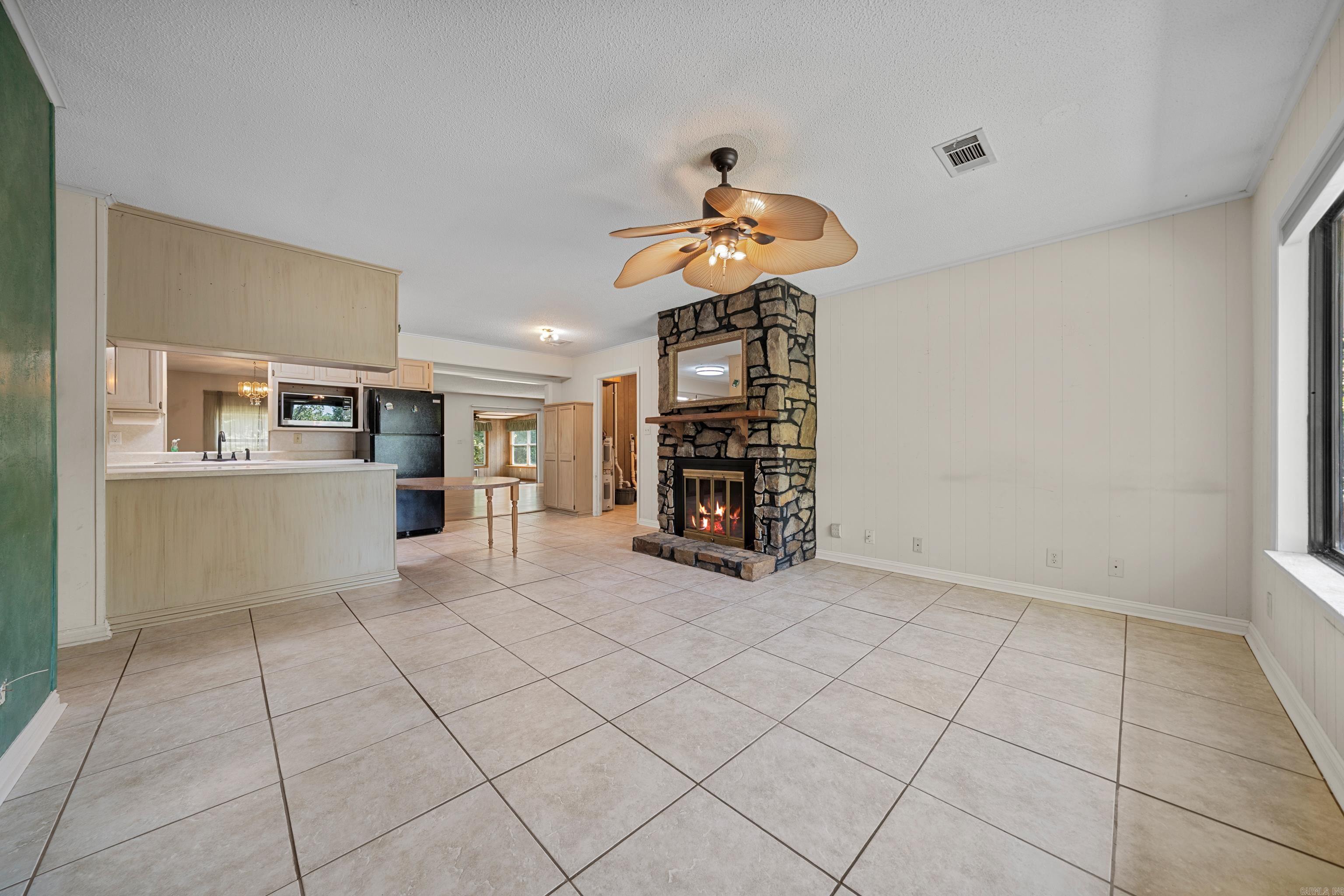 Ranch Estate - Residential