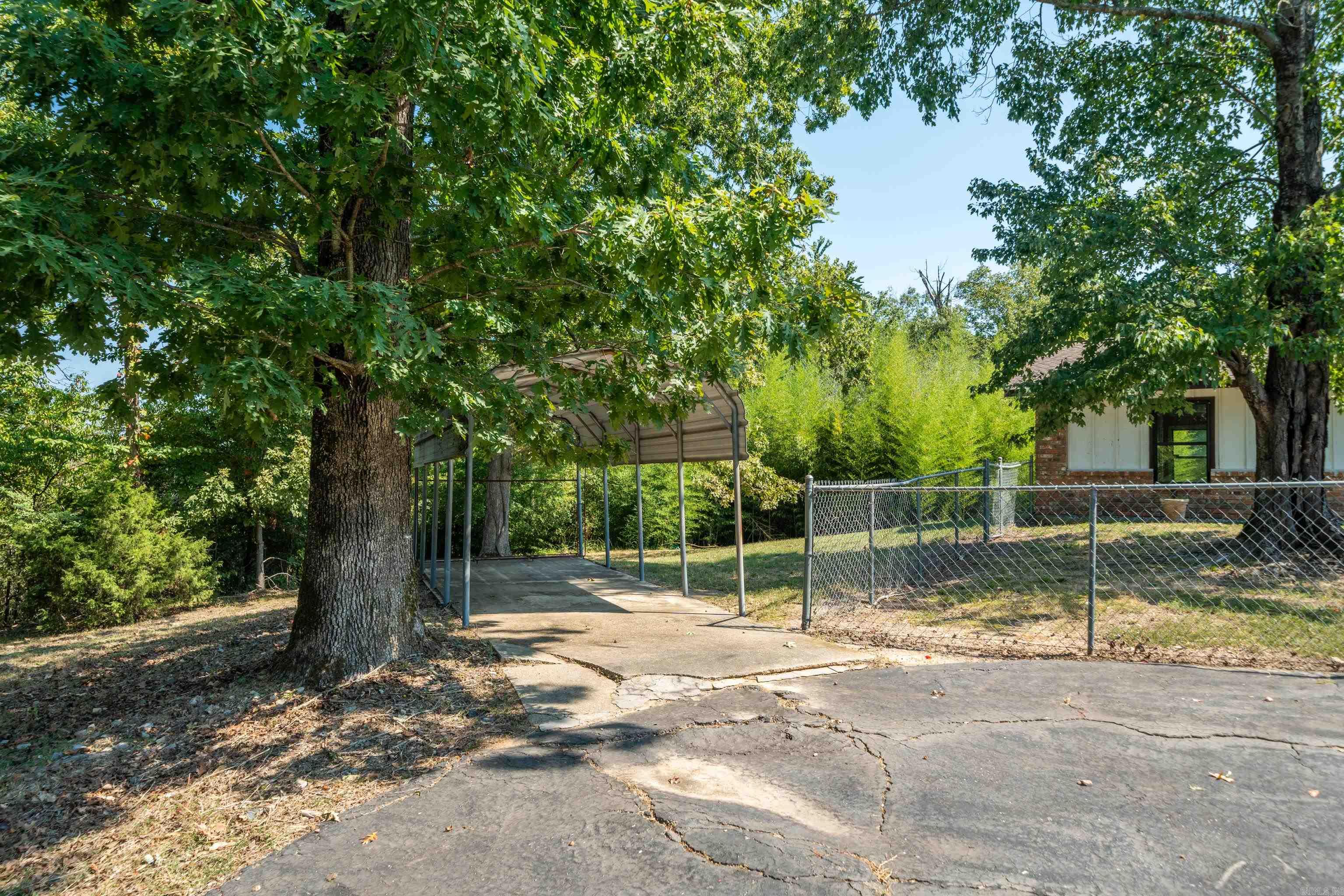Ranch Estate - Residential