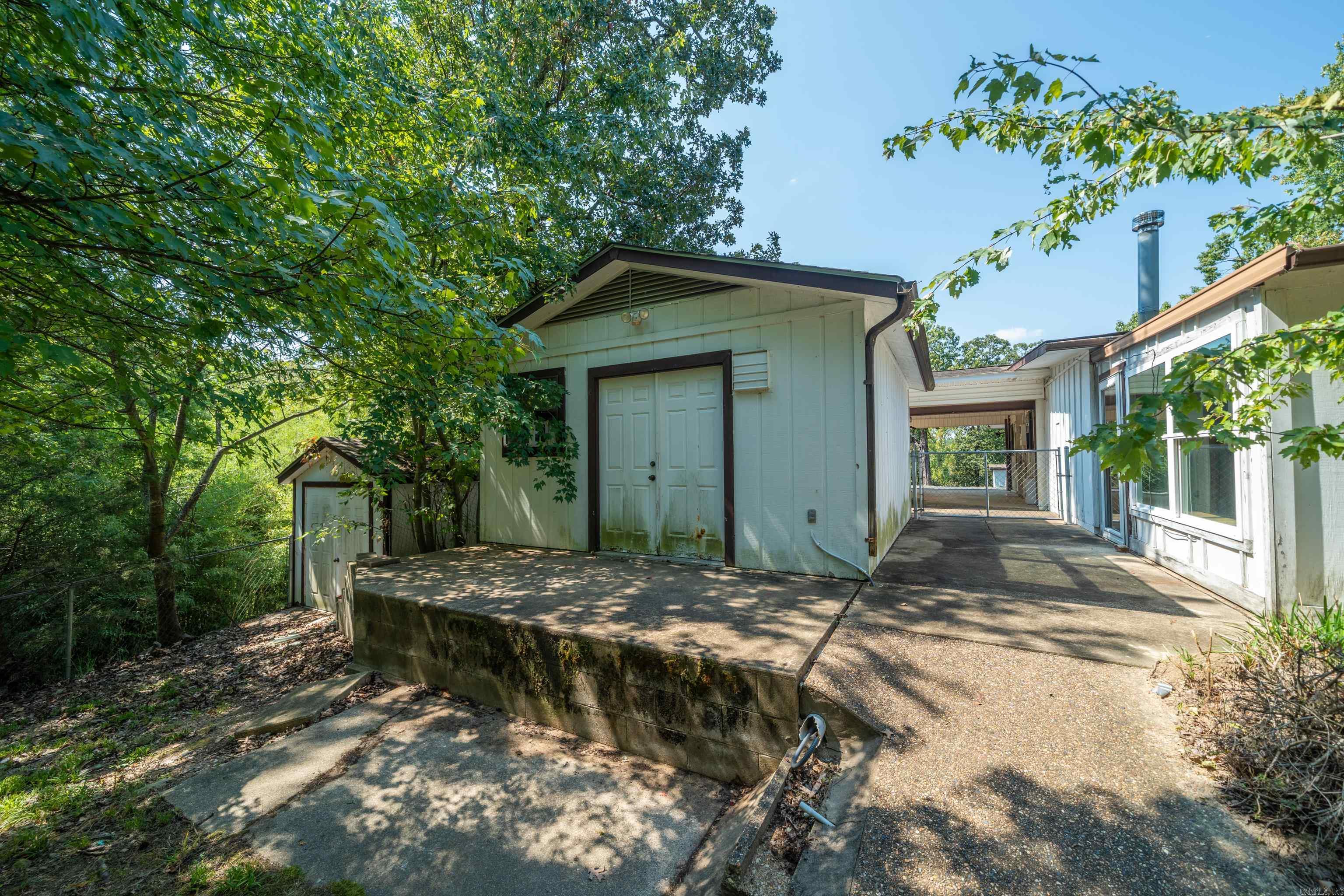 Ranch Estate - Residential