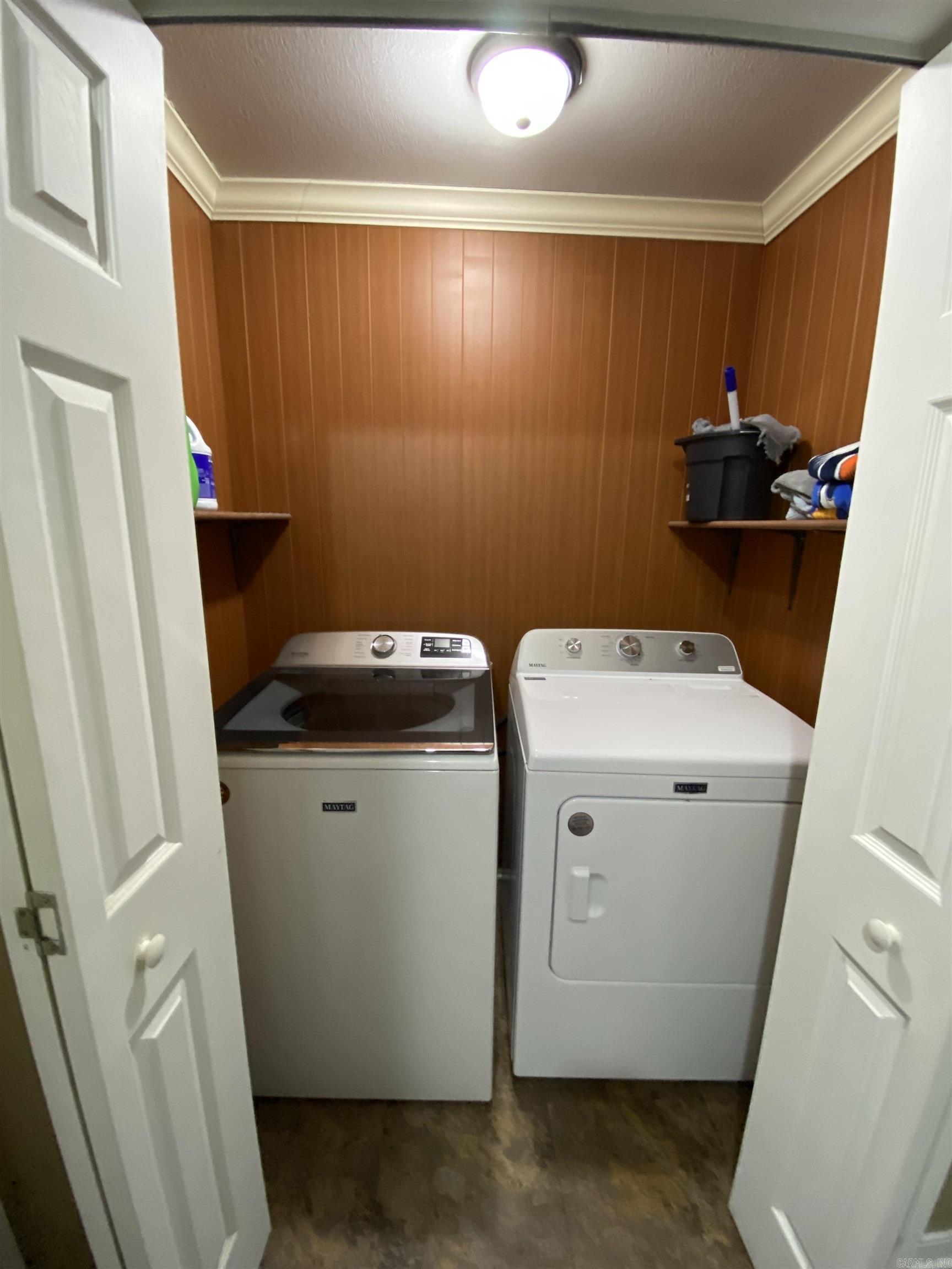 CLOVERLEAF ESTATES - Residential