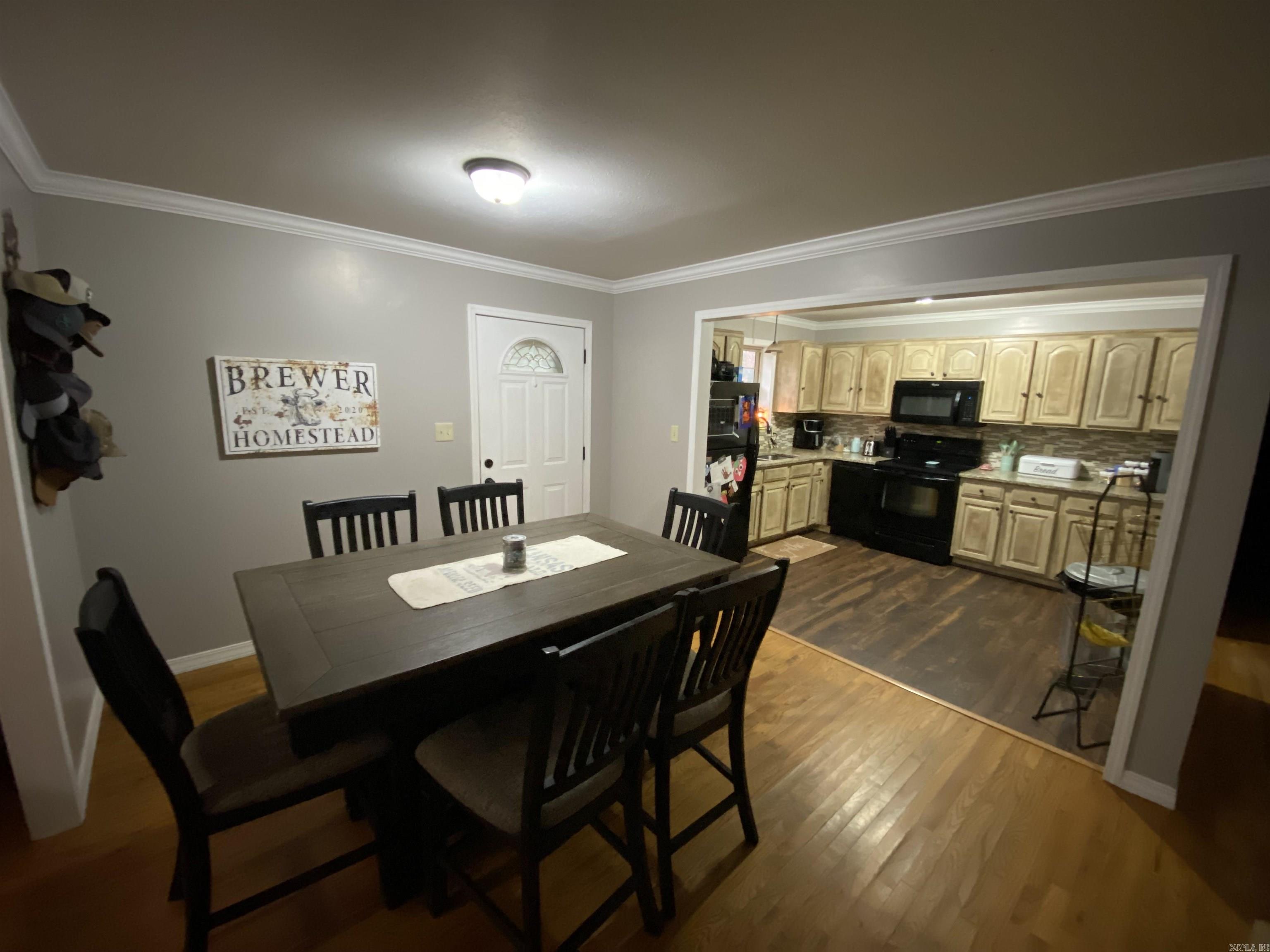 CLOVERLEAF ESTATES - Residential