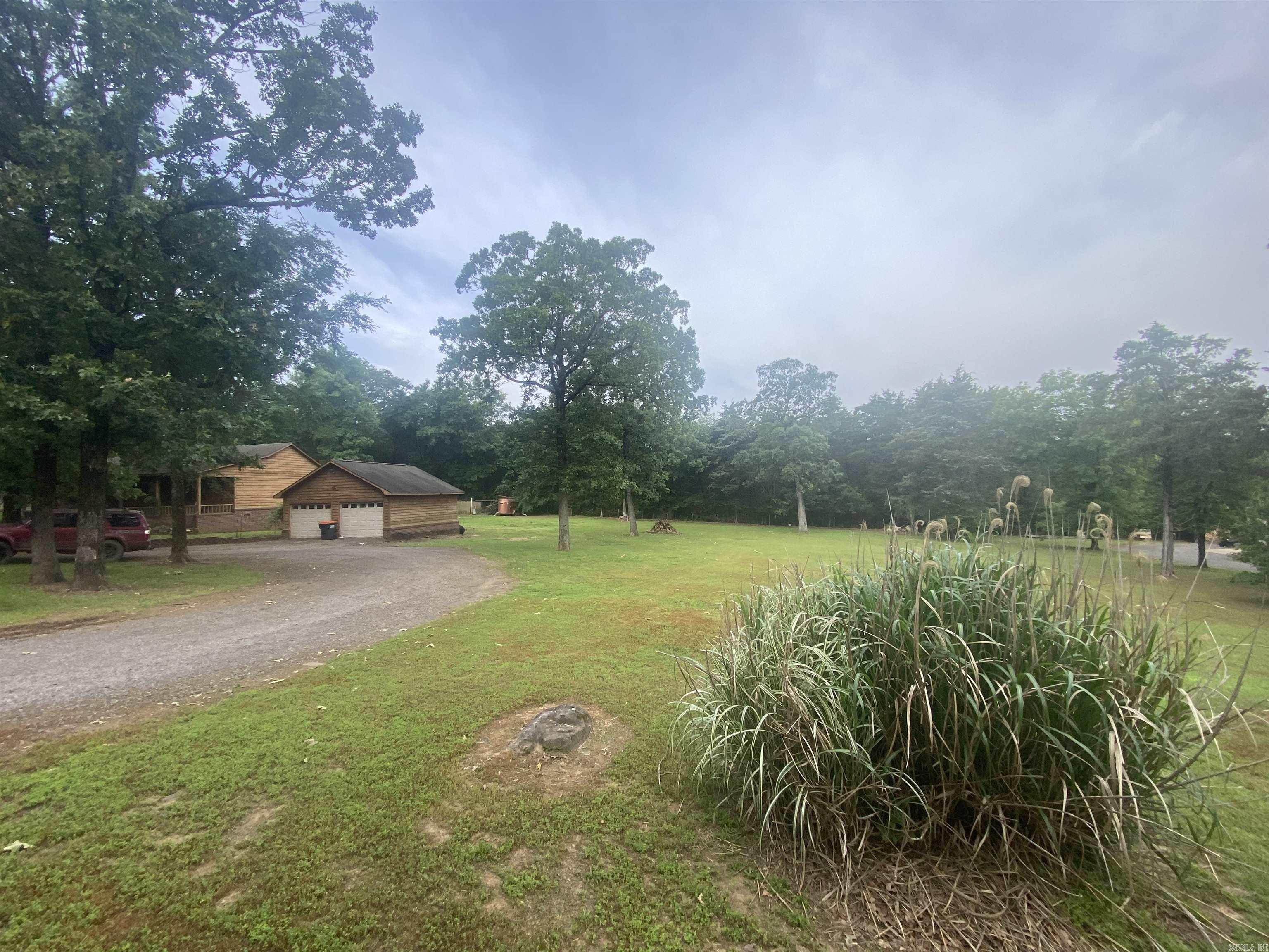 CLOVERLEAF ESTATES - Residential