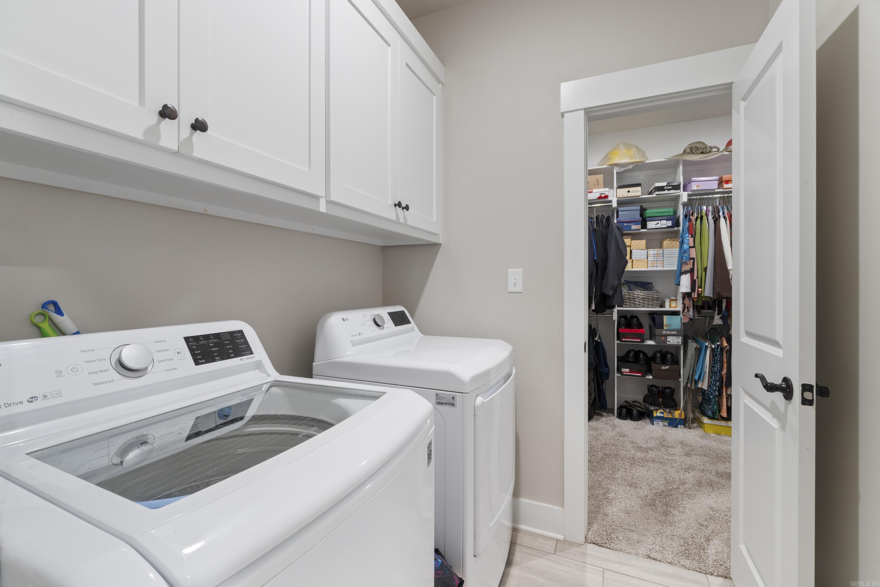 THE WOODS OF HURRICANE LAKE ESTA - Residential