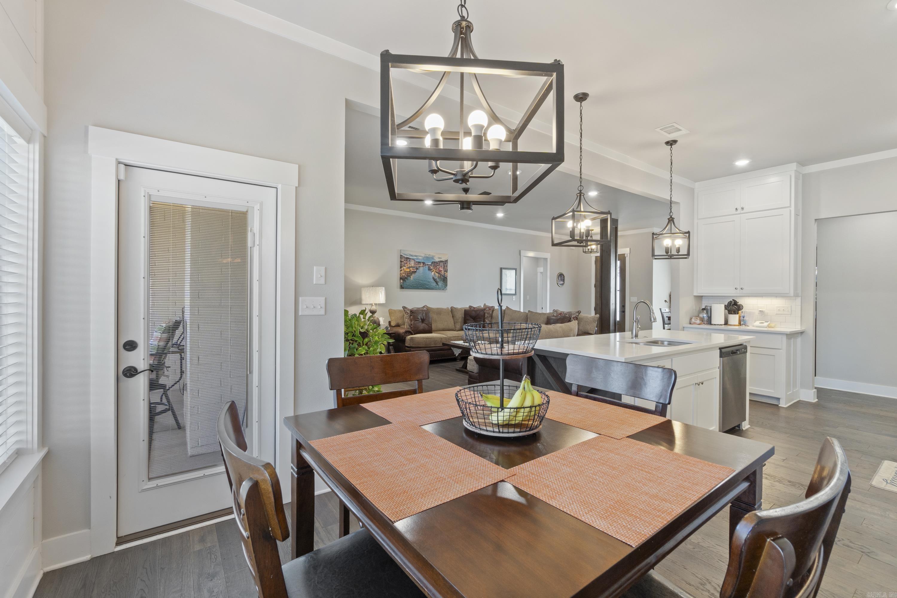 THE WOODS OF HURRICANE LAKE ESTA - Residential