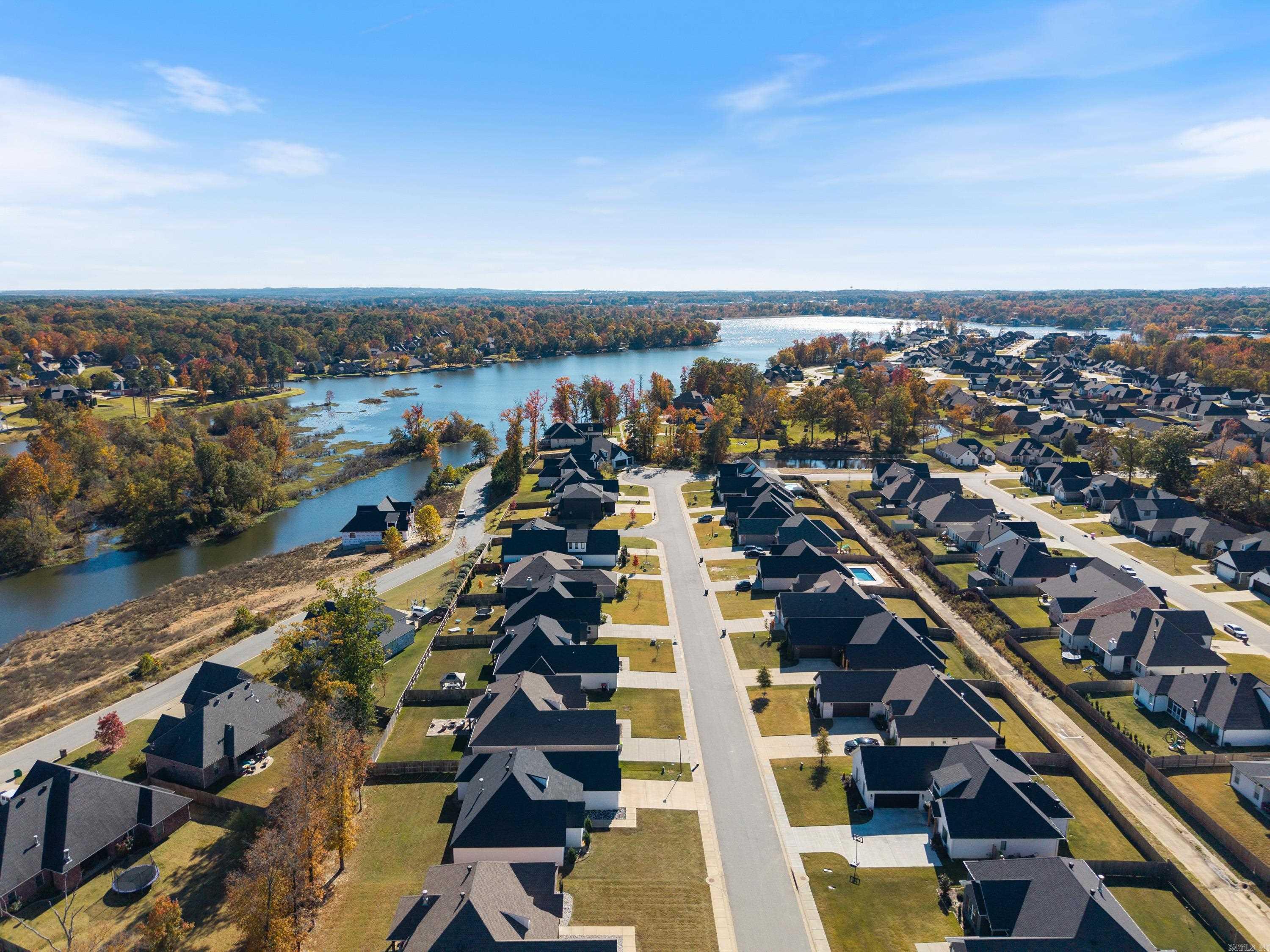 THE WOODS OF HURRICANE LAKE ESTA - Residential