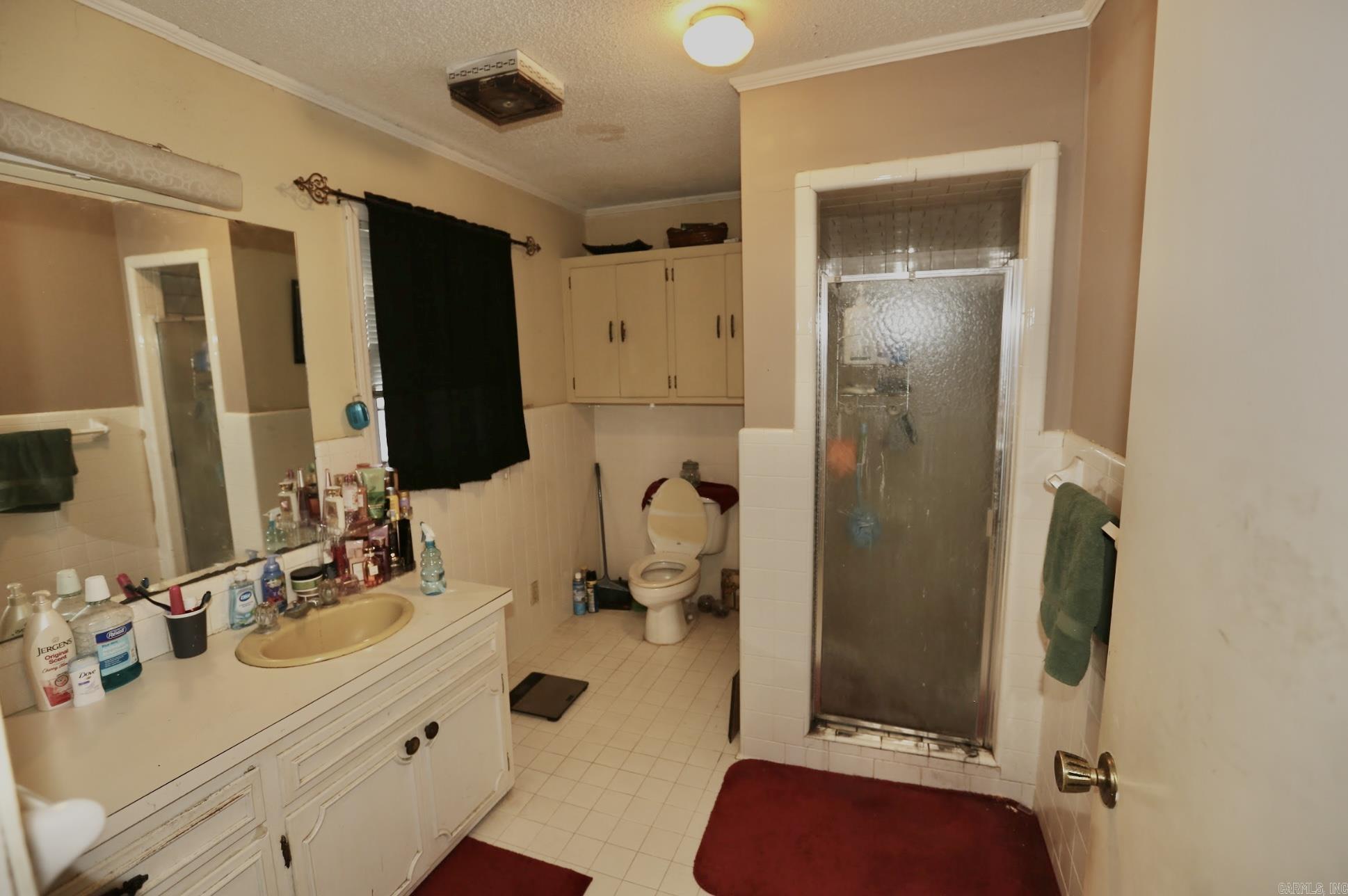 FORREST KNOLL - Residential