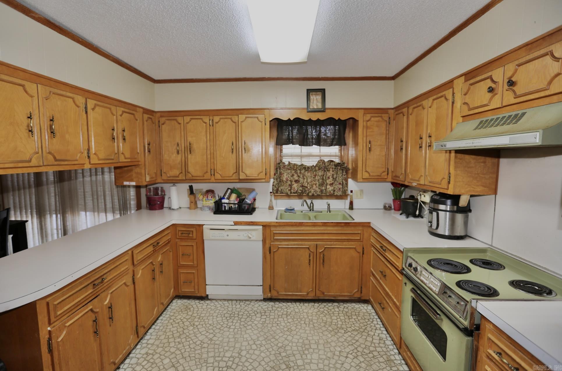 FORREST KNOLL - Residential