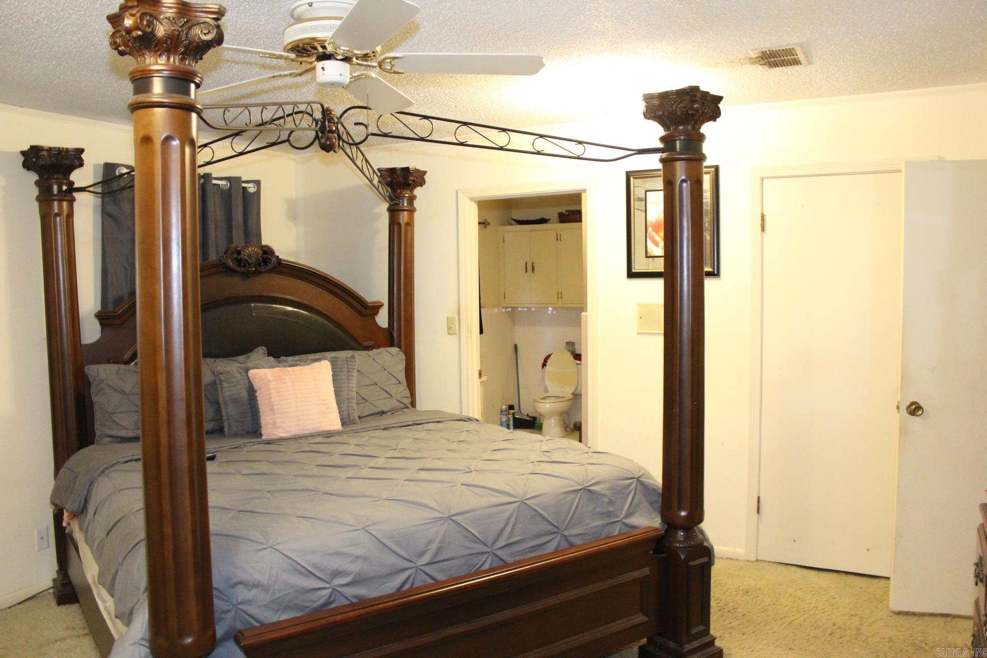 FORREST KNOLL - Residential