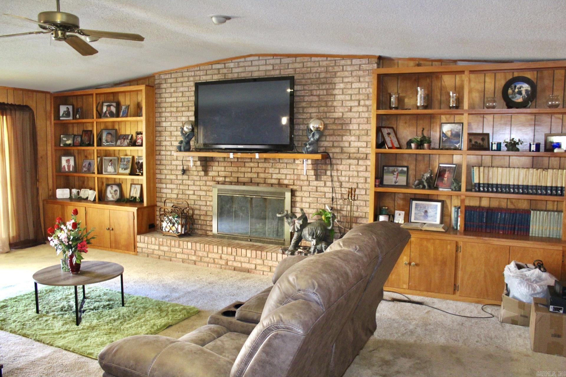 FORREST KNOLL - Residential