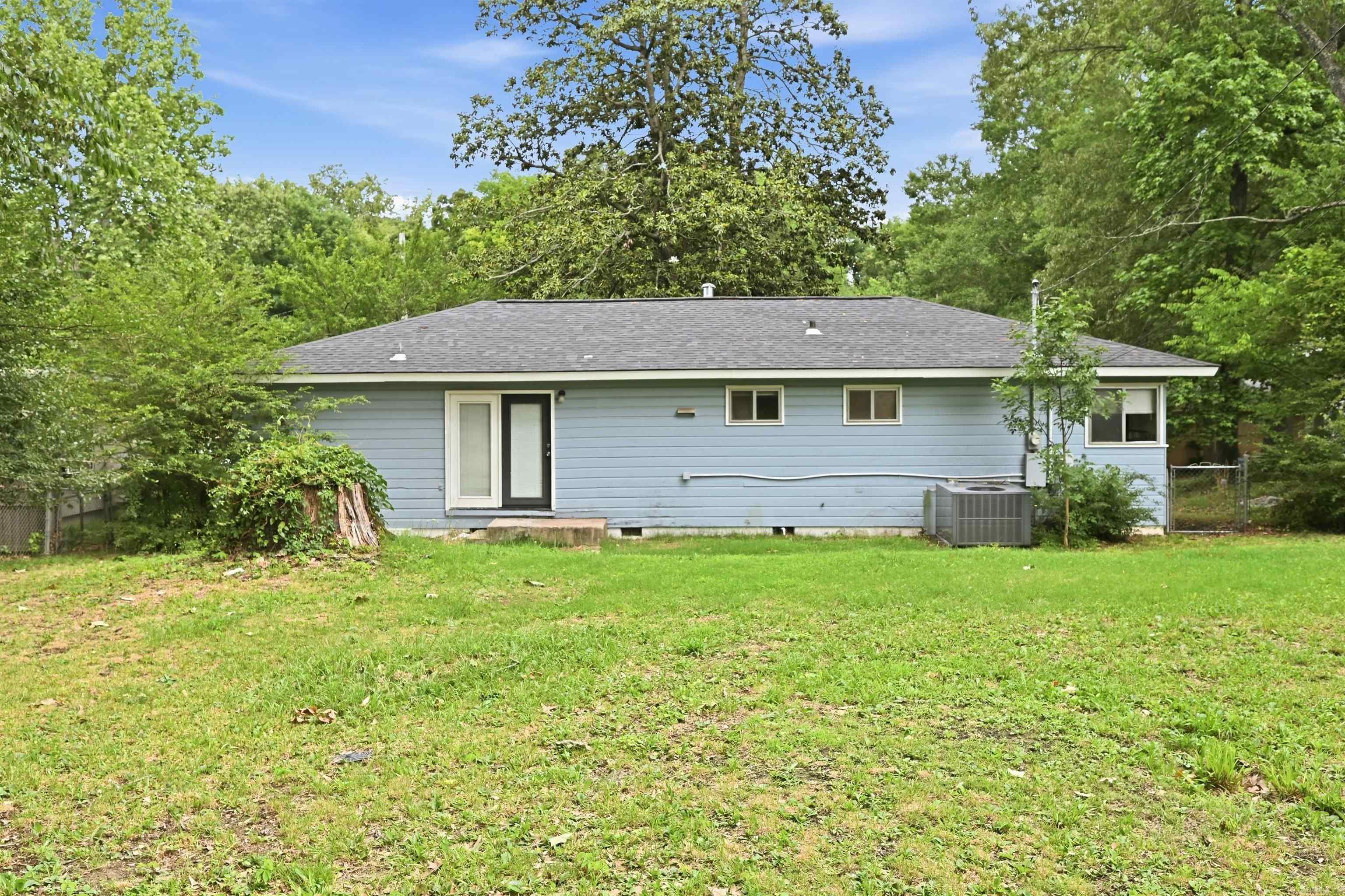 MEADOWCLIFF - Residential