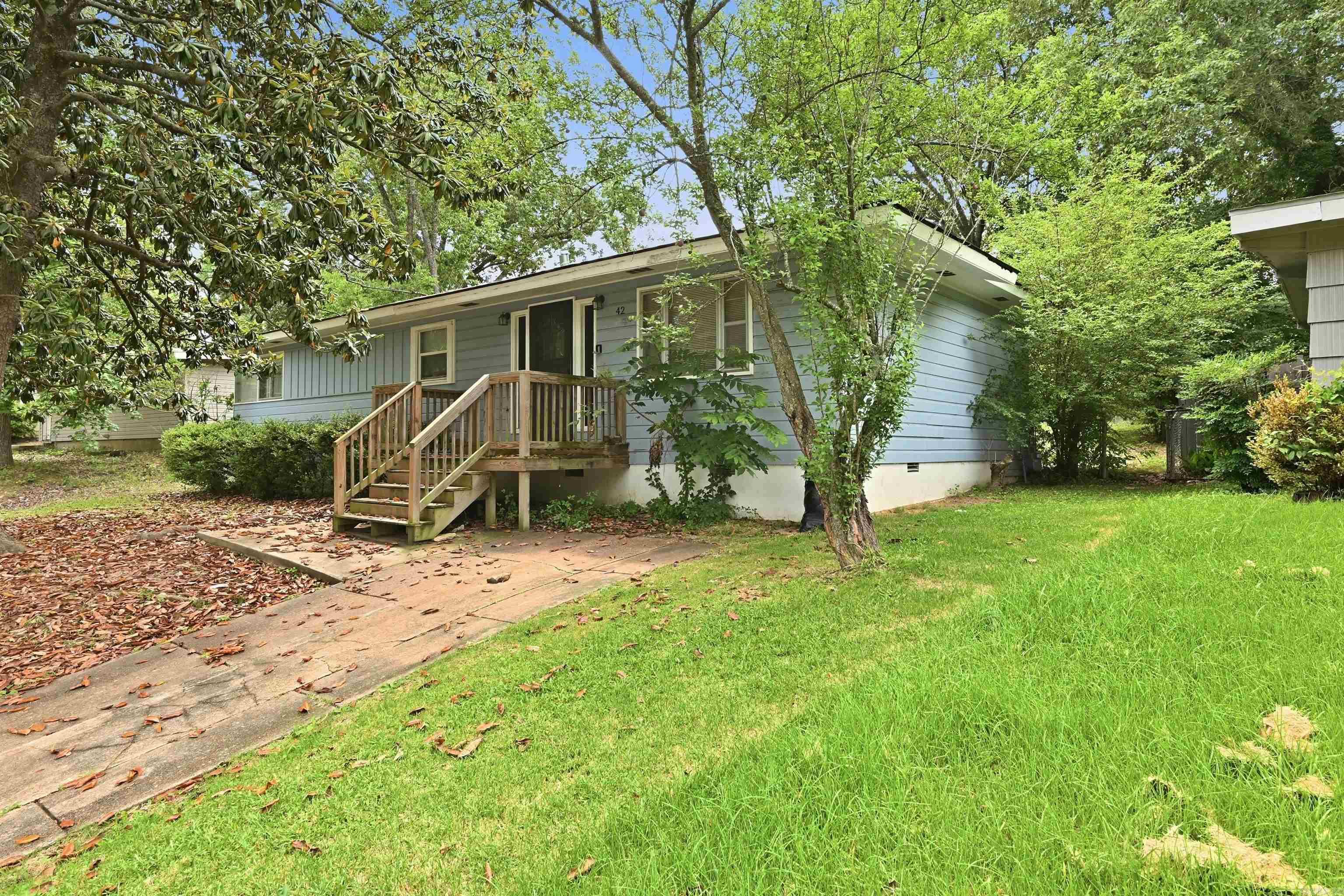 MEADOWCLIFF - Residential