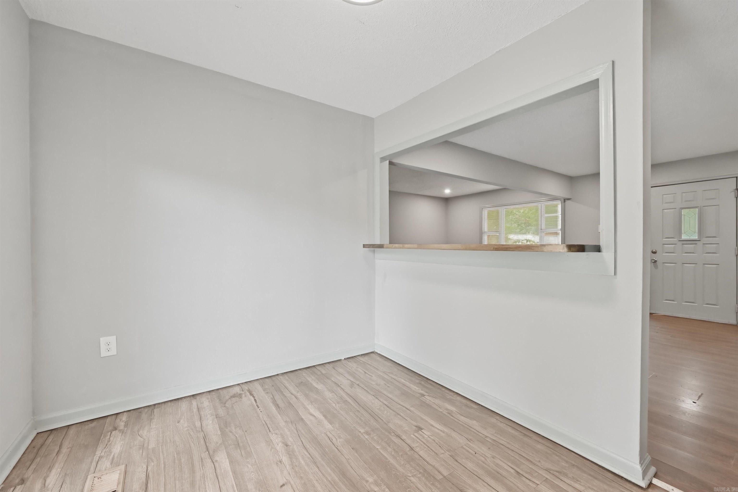 MEADOWCLIFF - Residential