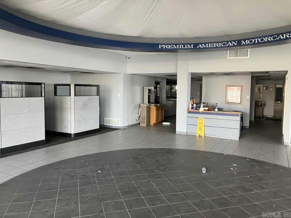 Metes & Bounds - Commercial Sale