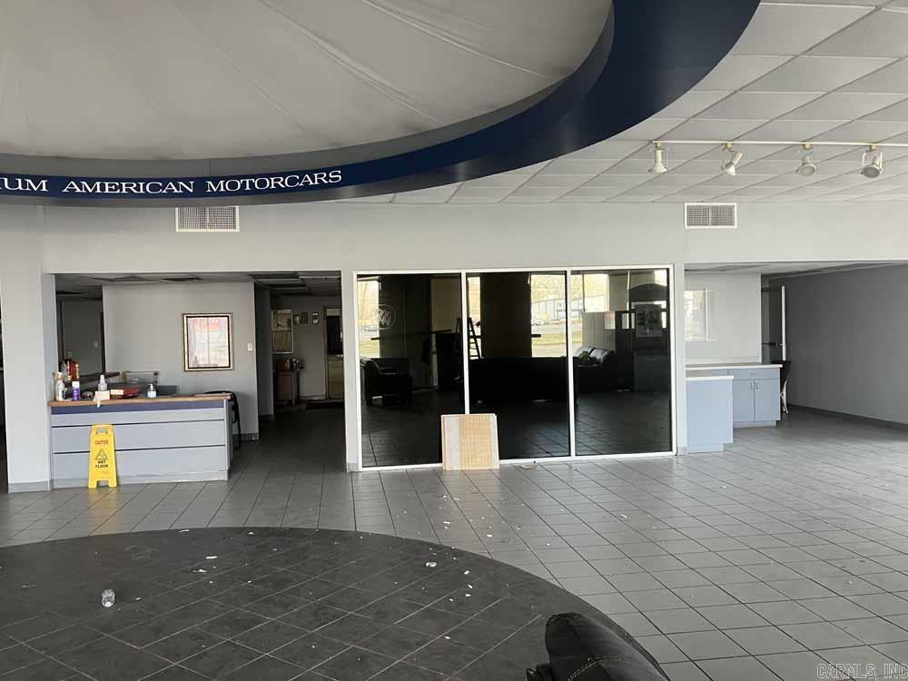 Metes & Bounds - Commercial Sale
