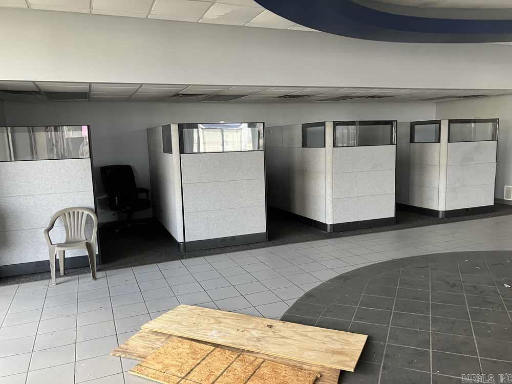 Metes & Bounds - Commercial Sale