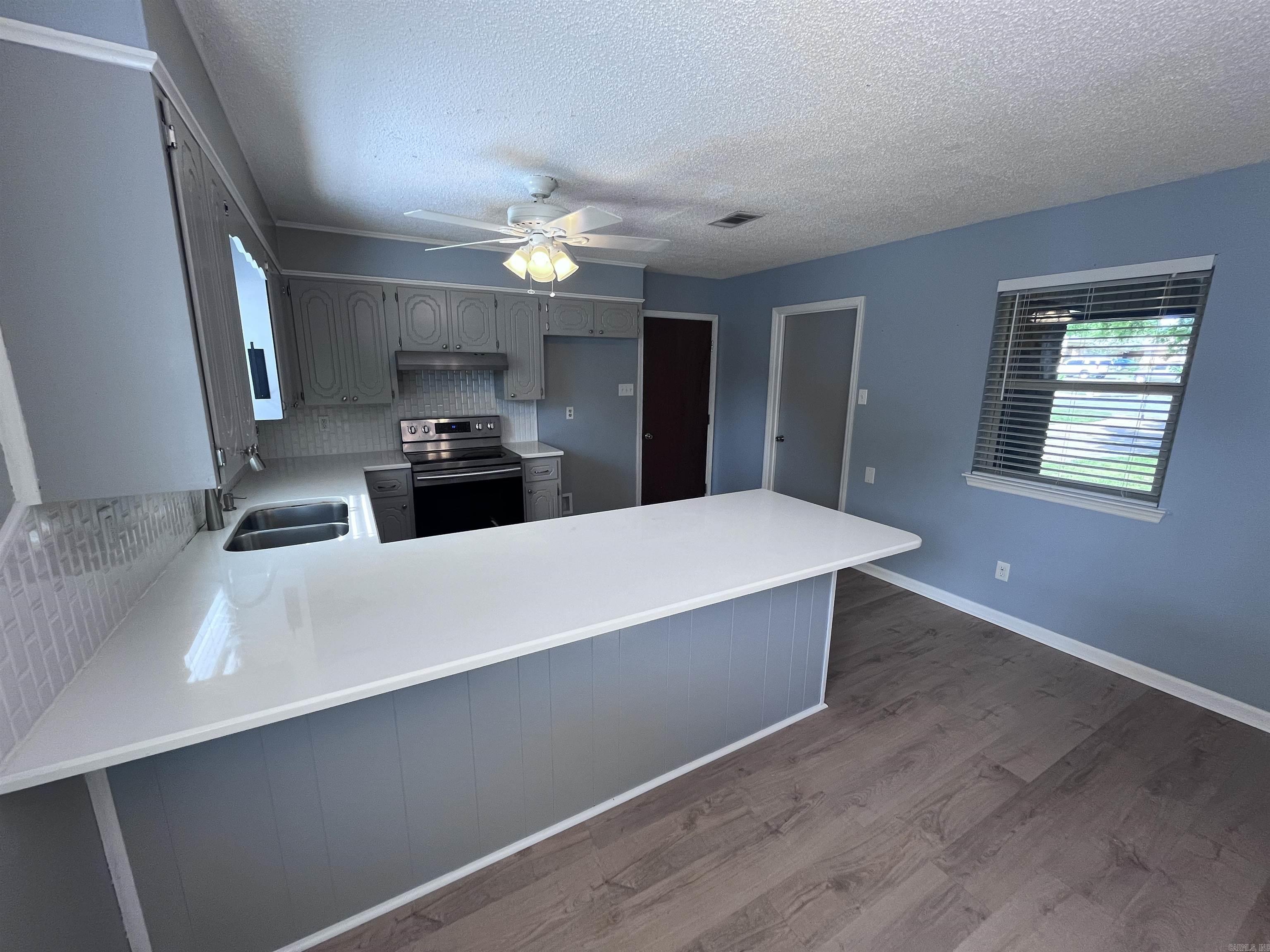 Stonewall - Residential Lease