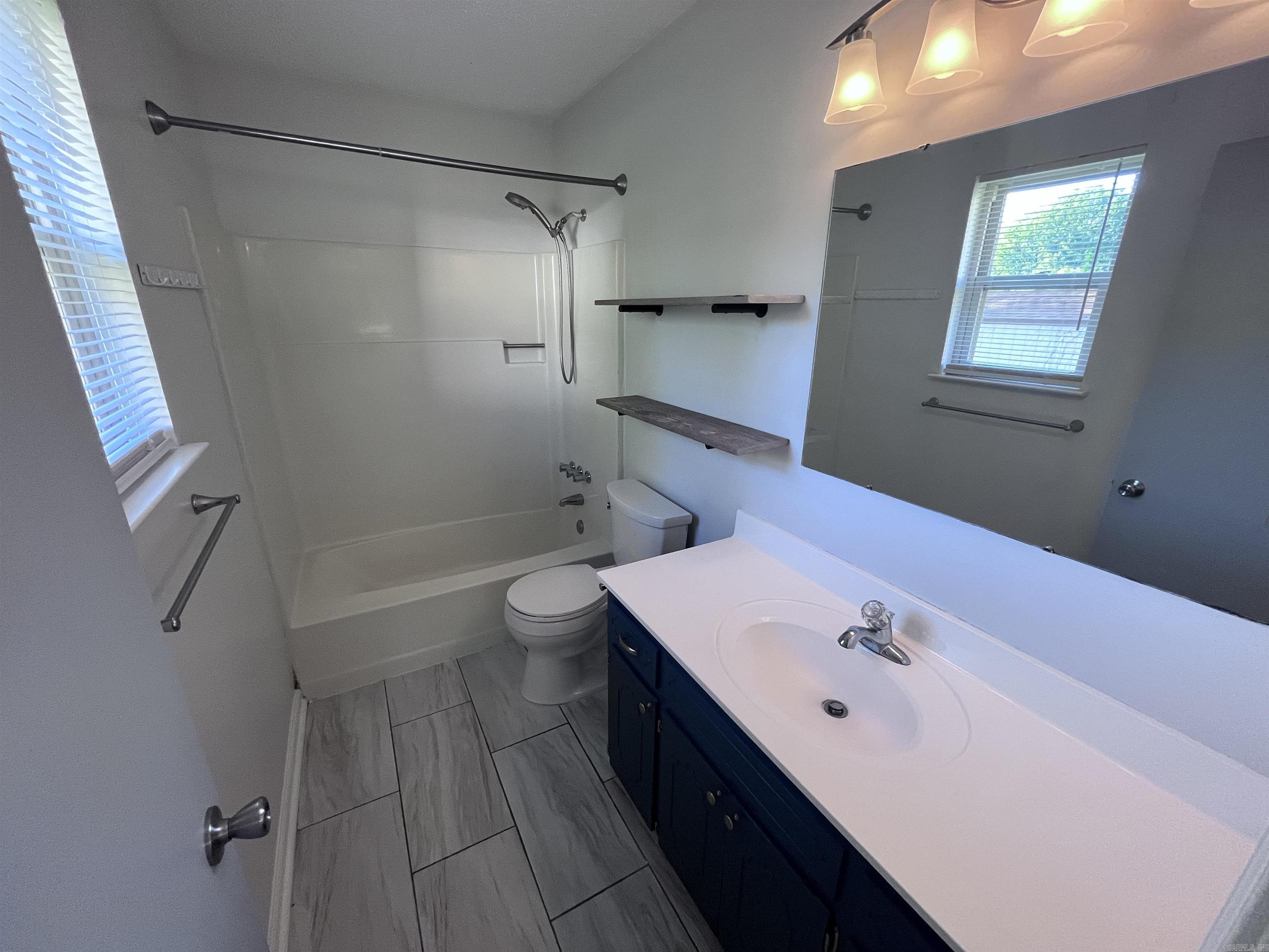 Stonewall - Residential Lease