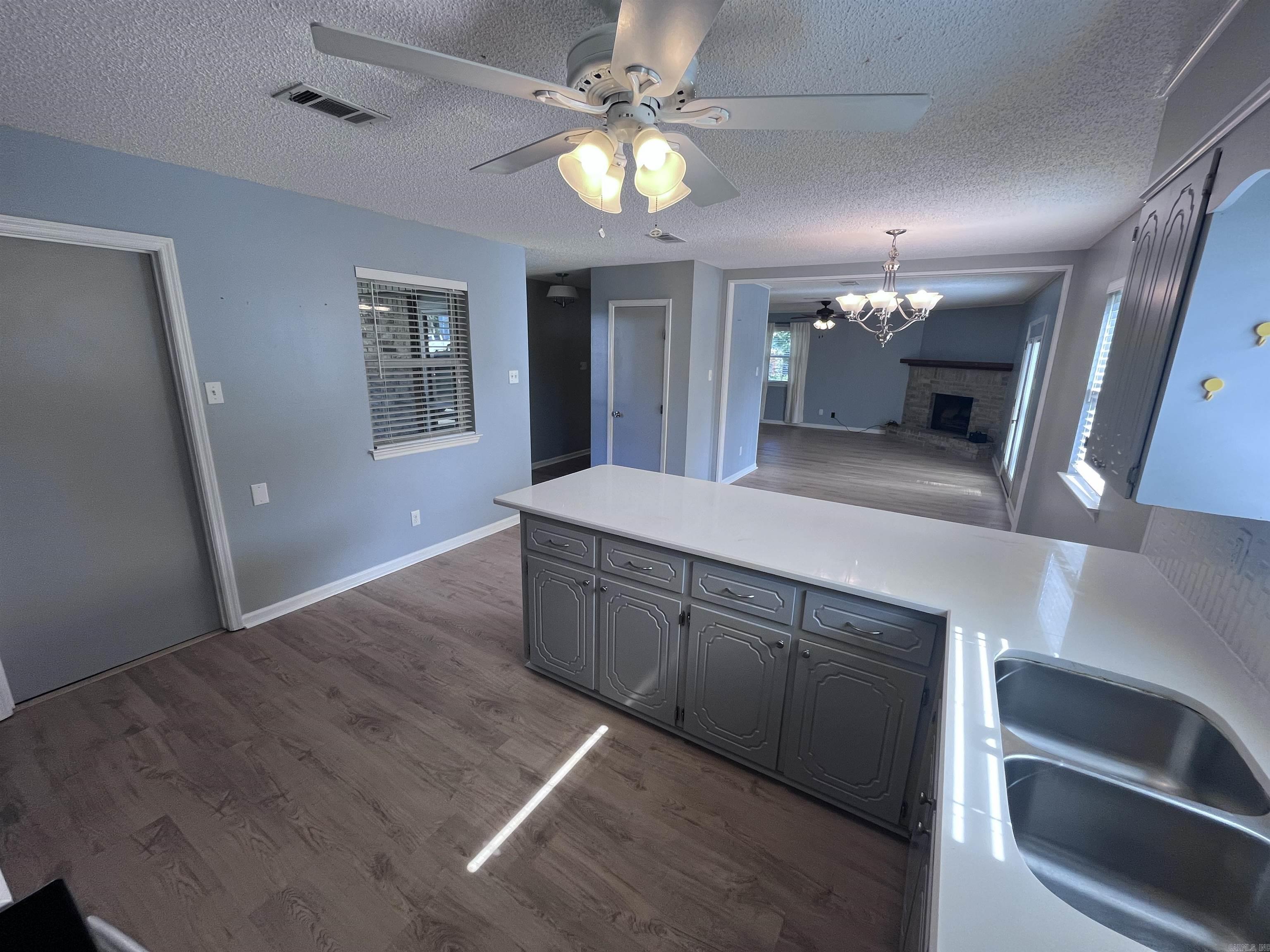Stonewall - Residential Lease