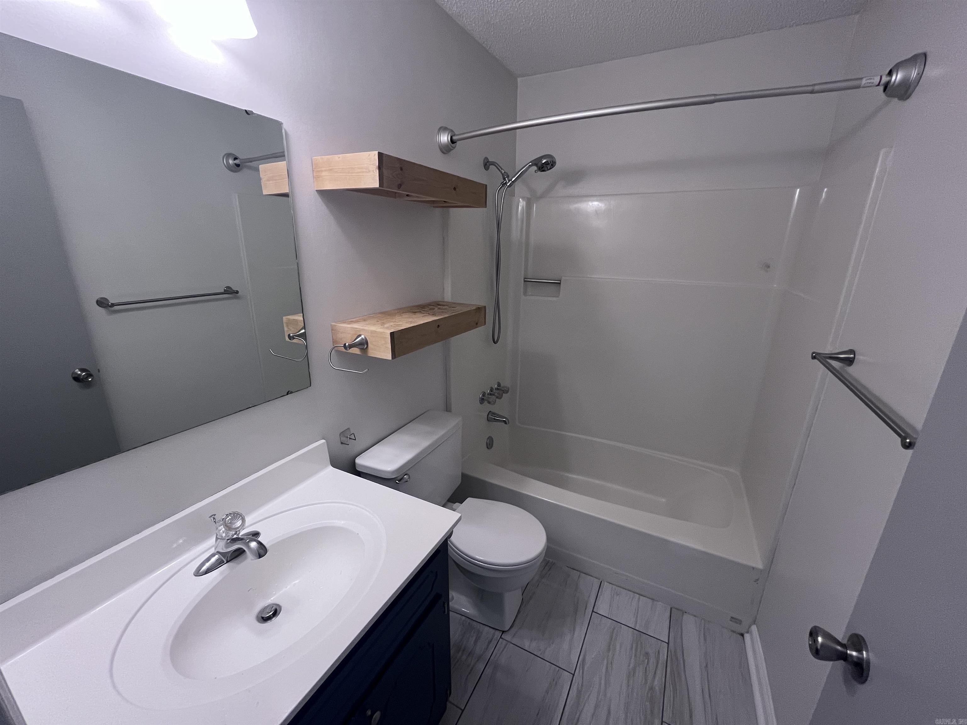 Stonewall - Residential Lease