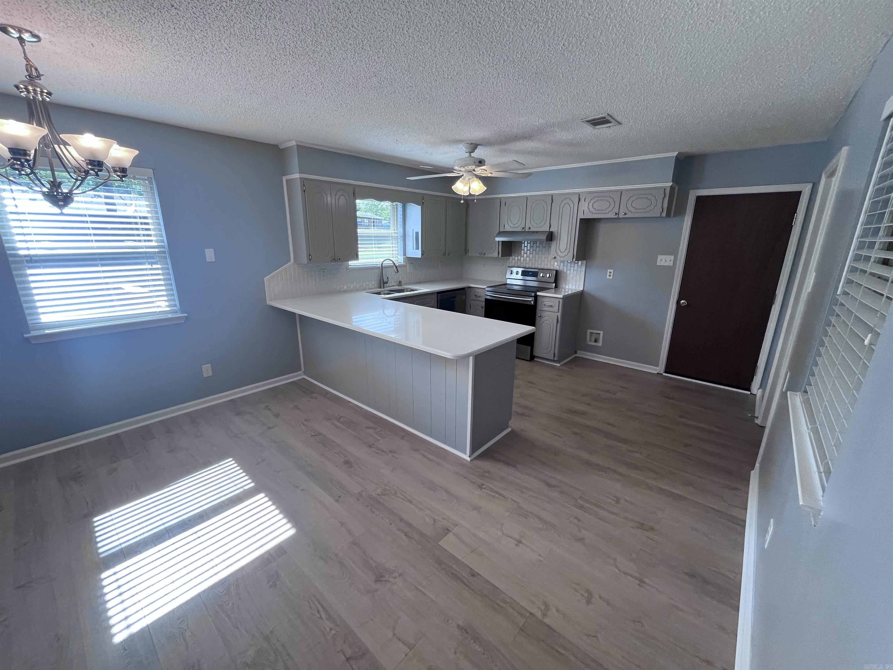 Stonewall - Residential Lease