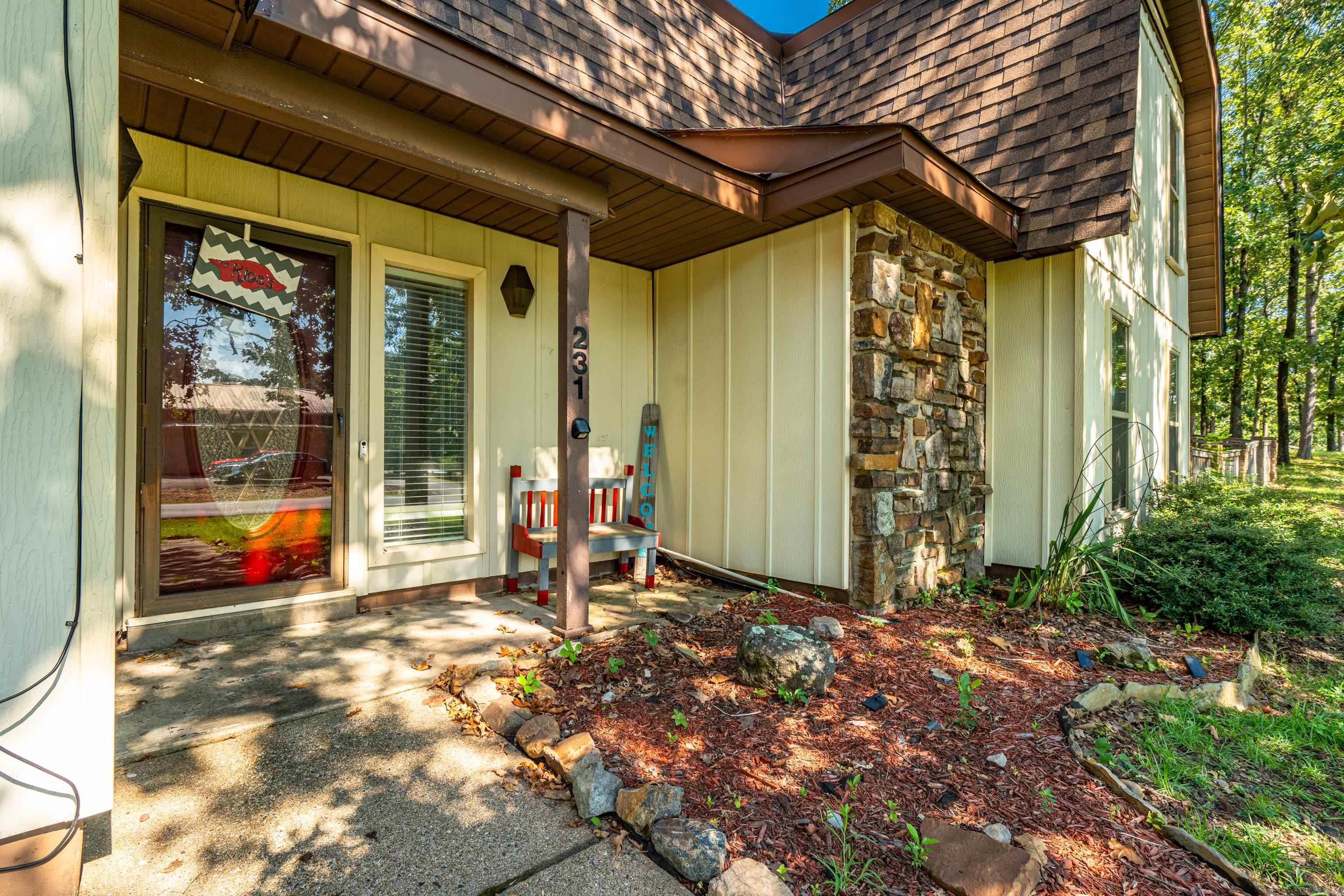 DIAMONDHEAD J - Residential