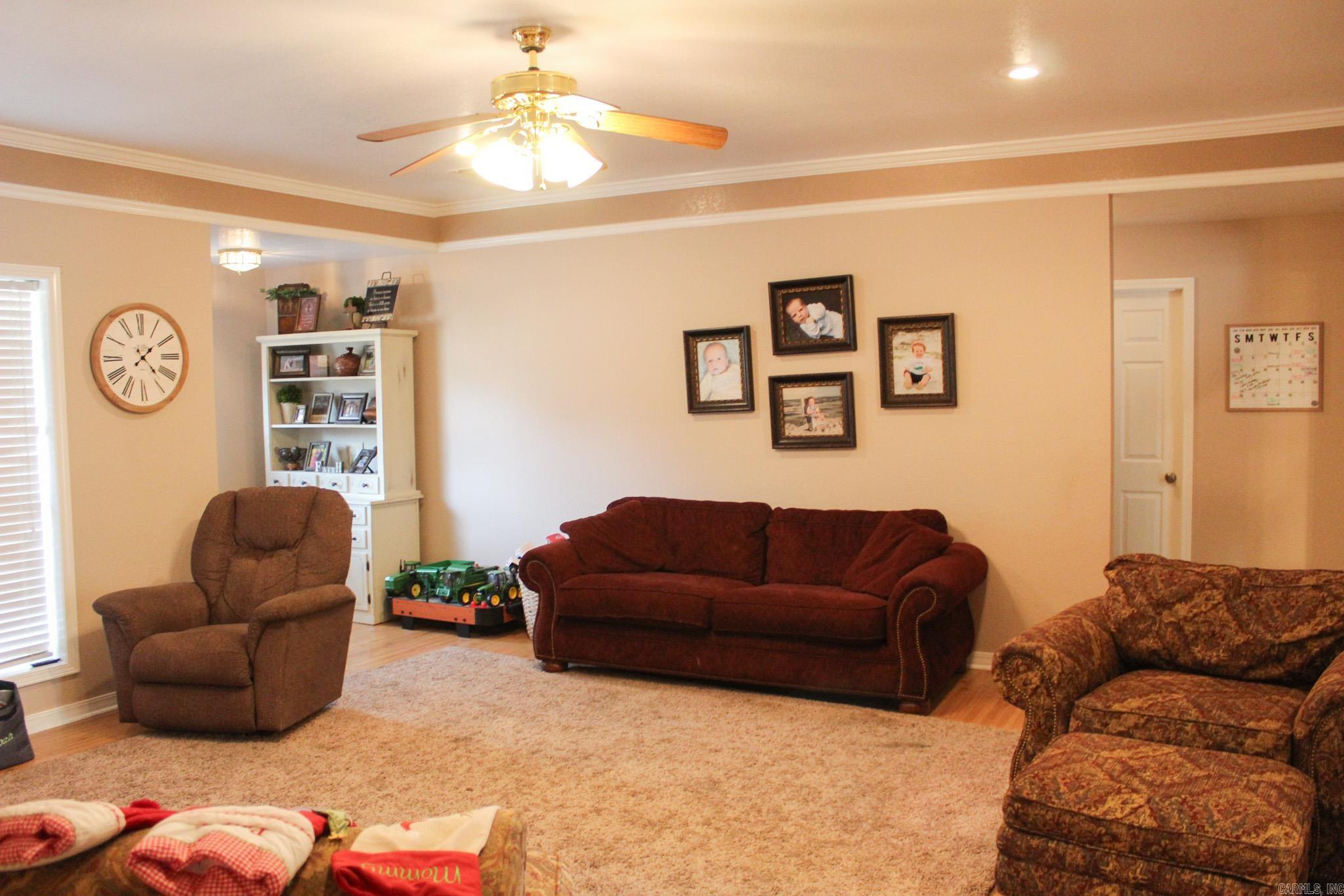 ROLLING MEADOWS (UNREC) - Residential