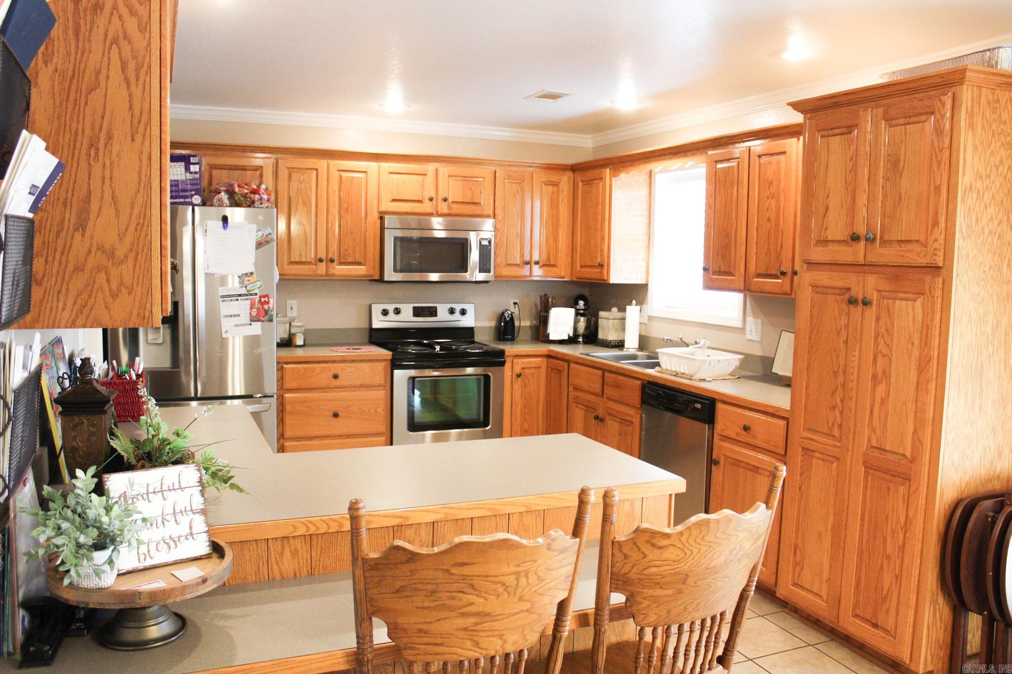 ROLLING MEADOWS (UNREC) - Residential