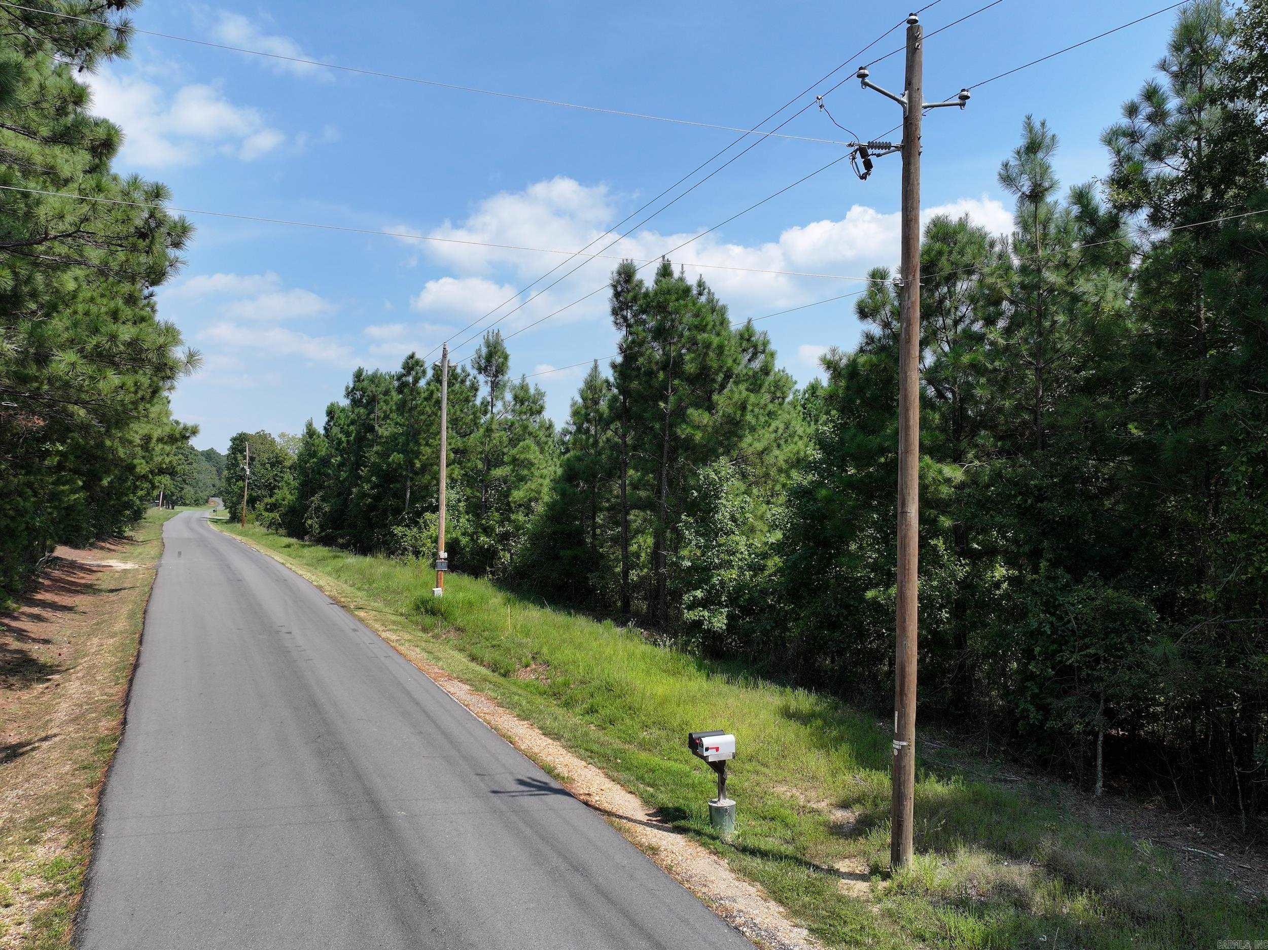 Metes & Bounds - Land