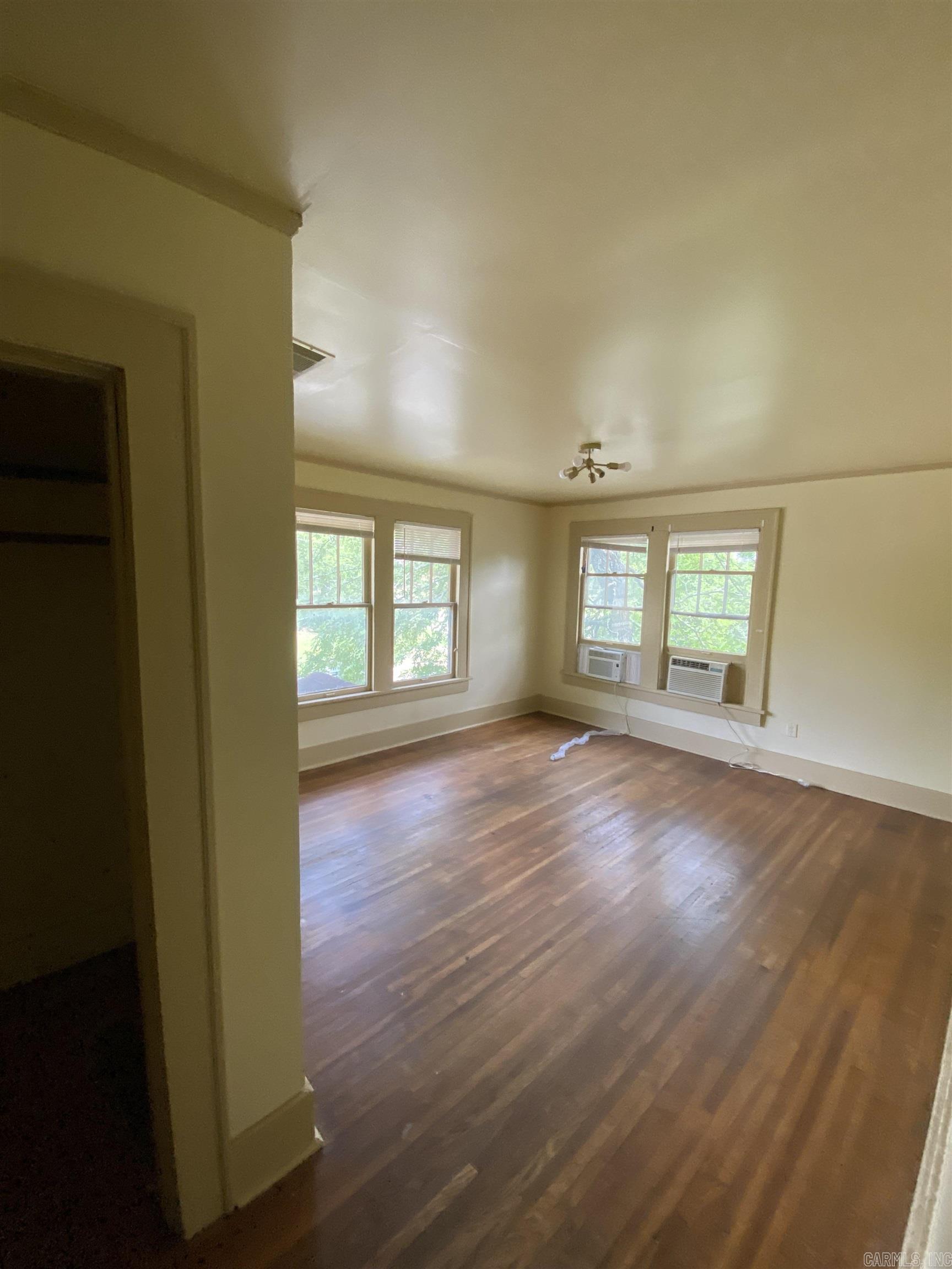 Pulaski Heights - Residential