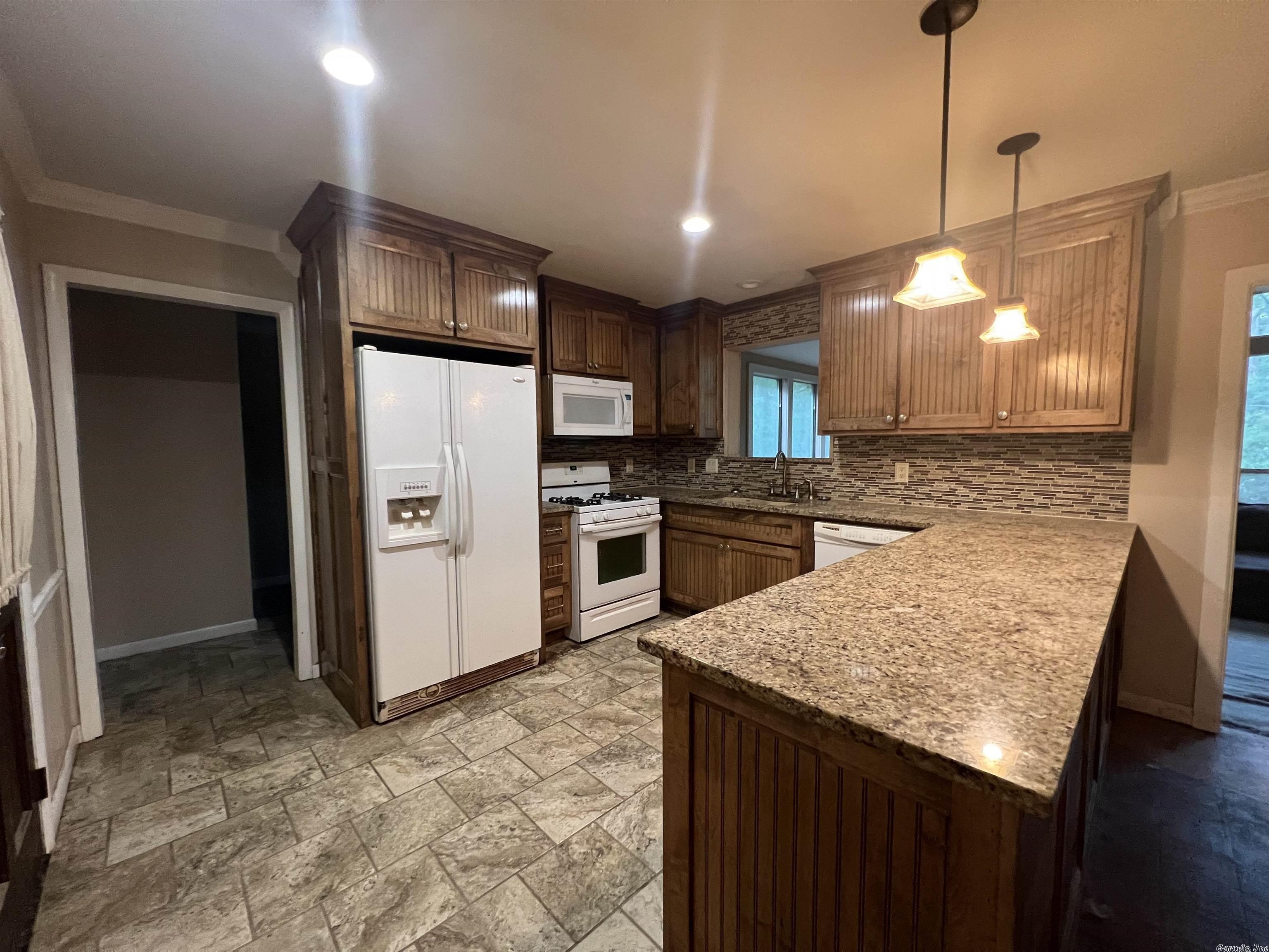 BELLE PT - Residential