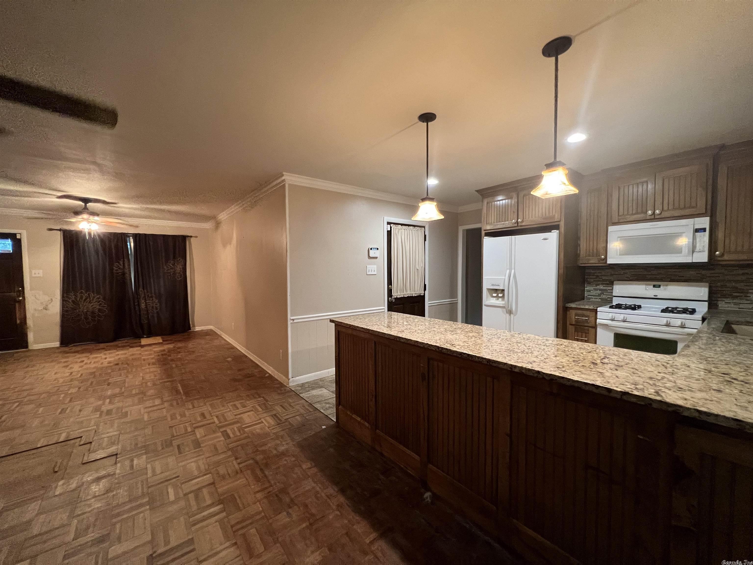 BELLE PT - Residential