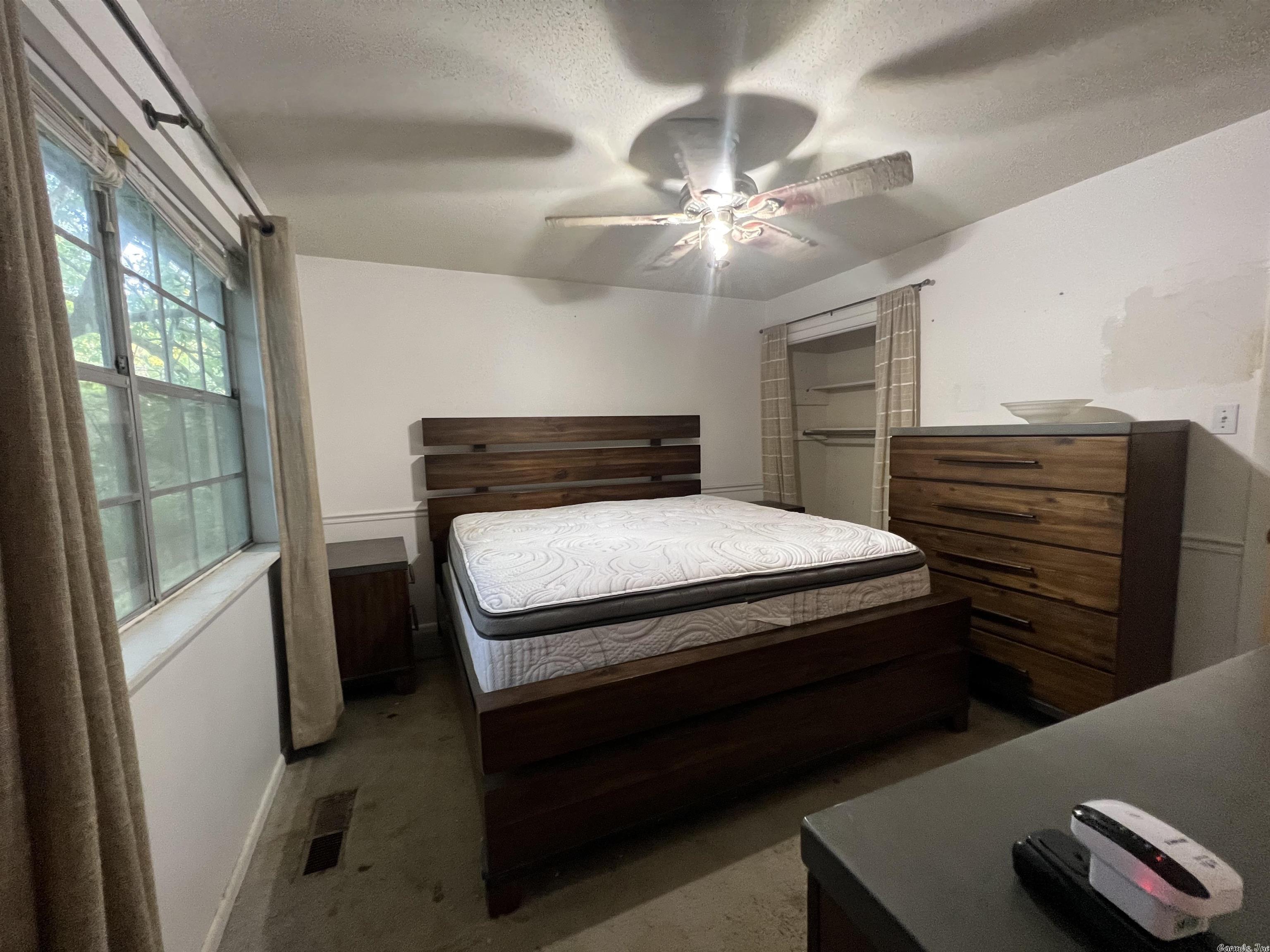 BELLE PT - Residential